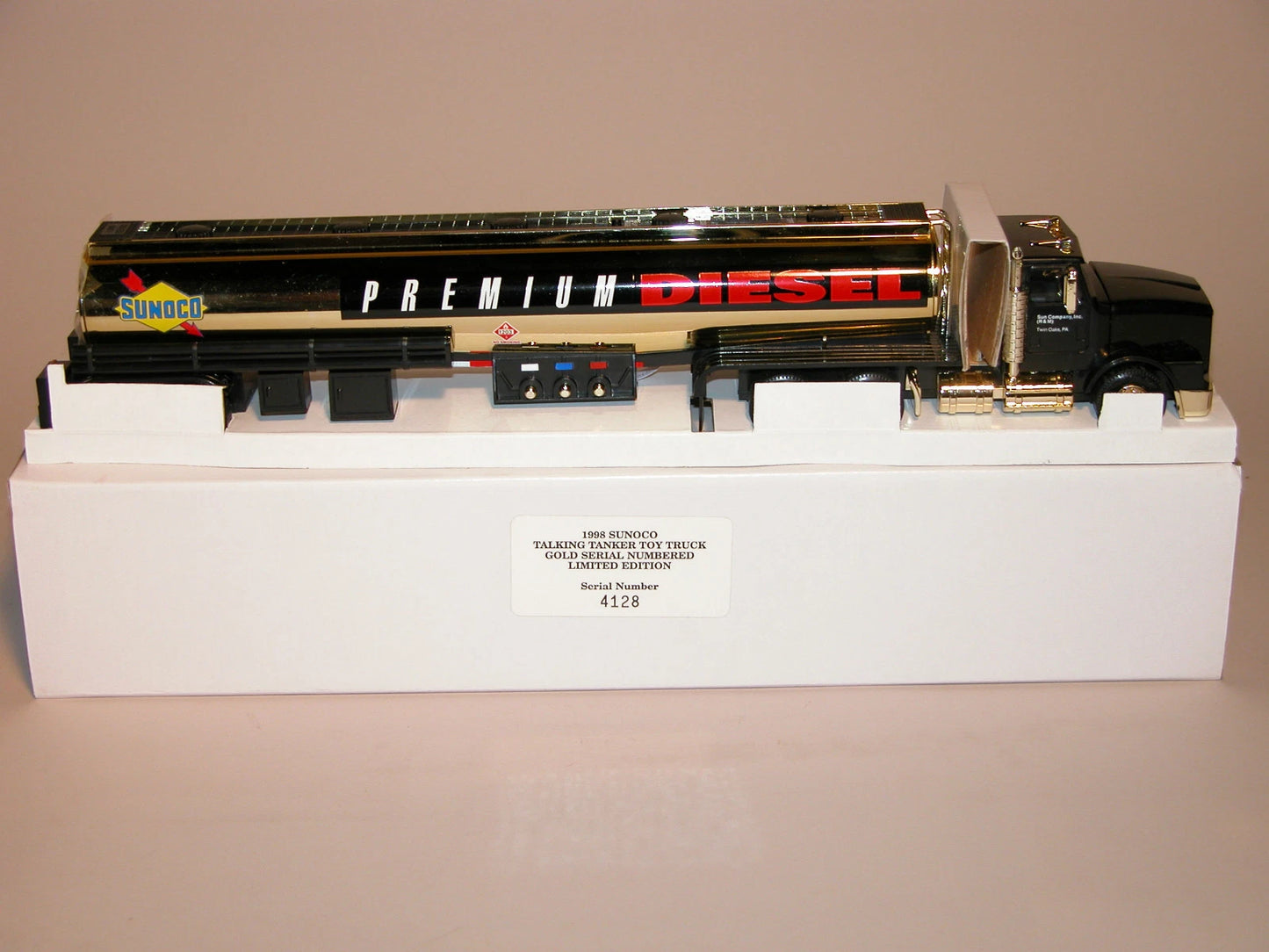 1998 Sunoco Gold Tanker Truck
