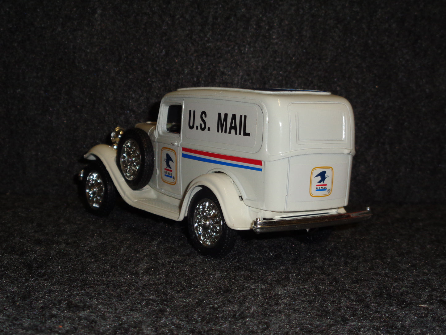 USPS US MAIL 1932 Ford Panel Delivery Truck