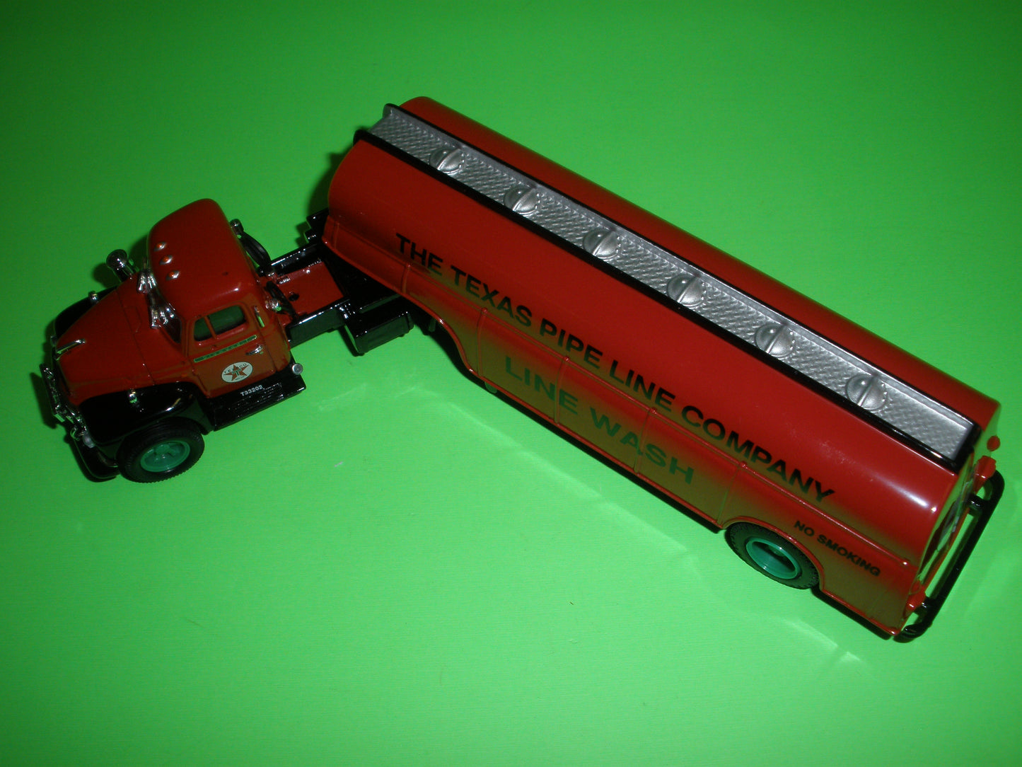 Texaco Mack B Series Tanker Truck