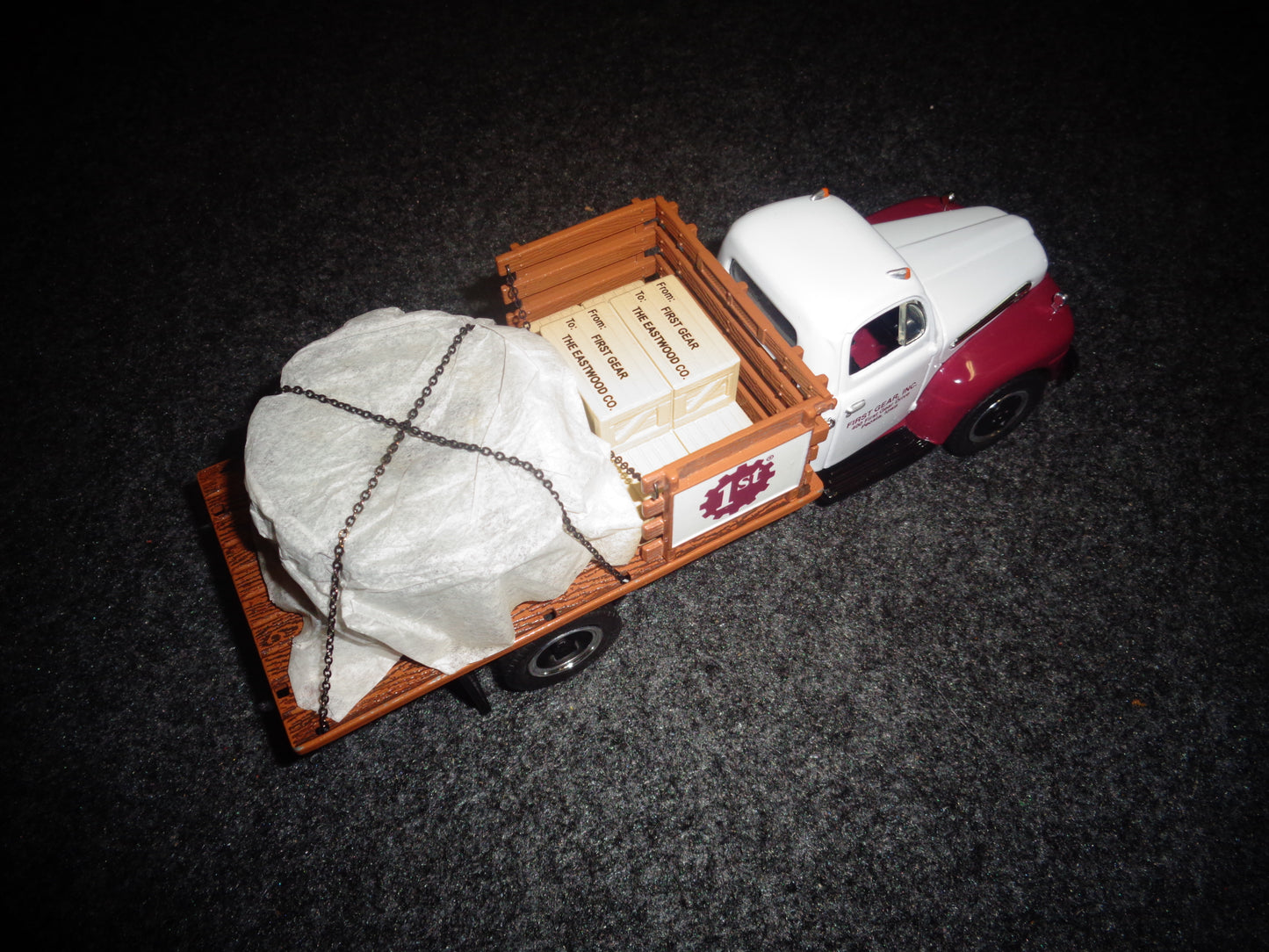 First Gear 1951 Ford F-6 Half Rack Stake Truck