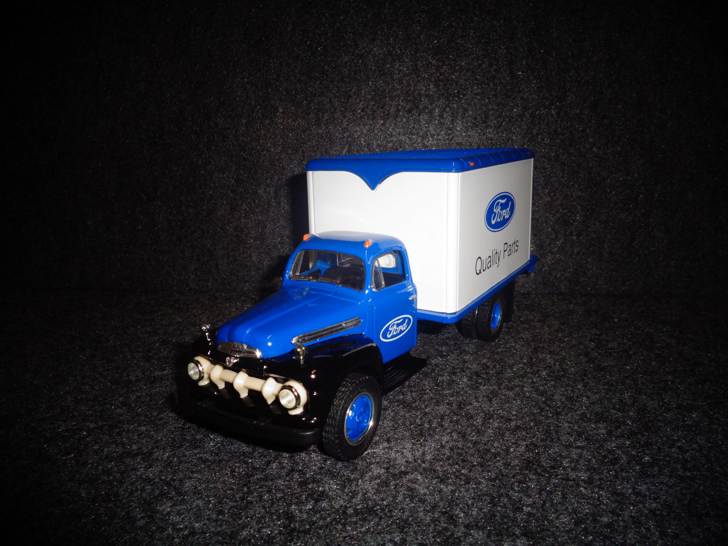 Ford Quality Parts 1951 Ford F-6 Dry Goods Van