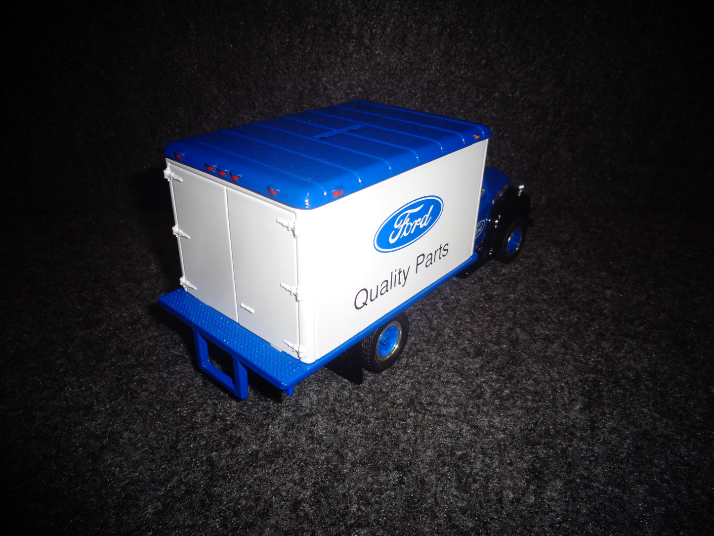 Ford Quality Parts 1951 Ford F-6 Dry Goods Van