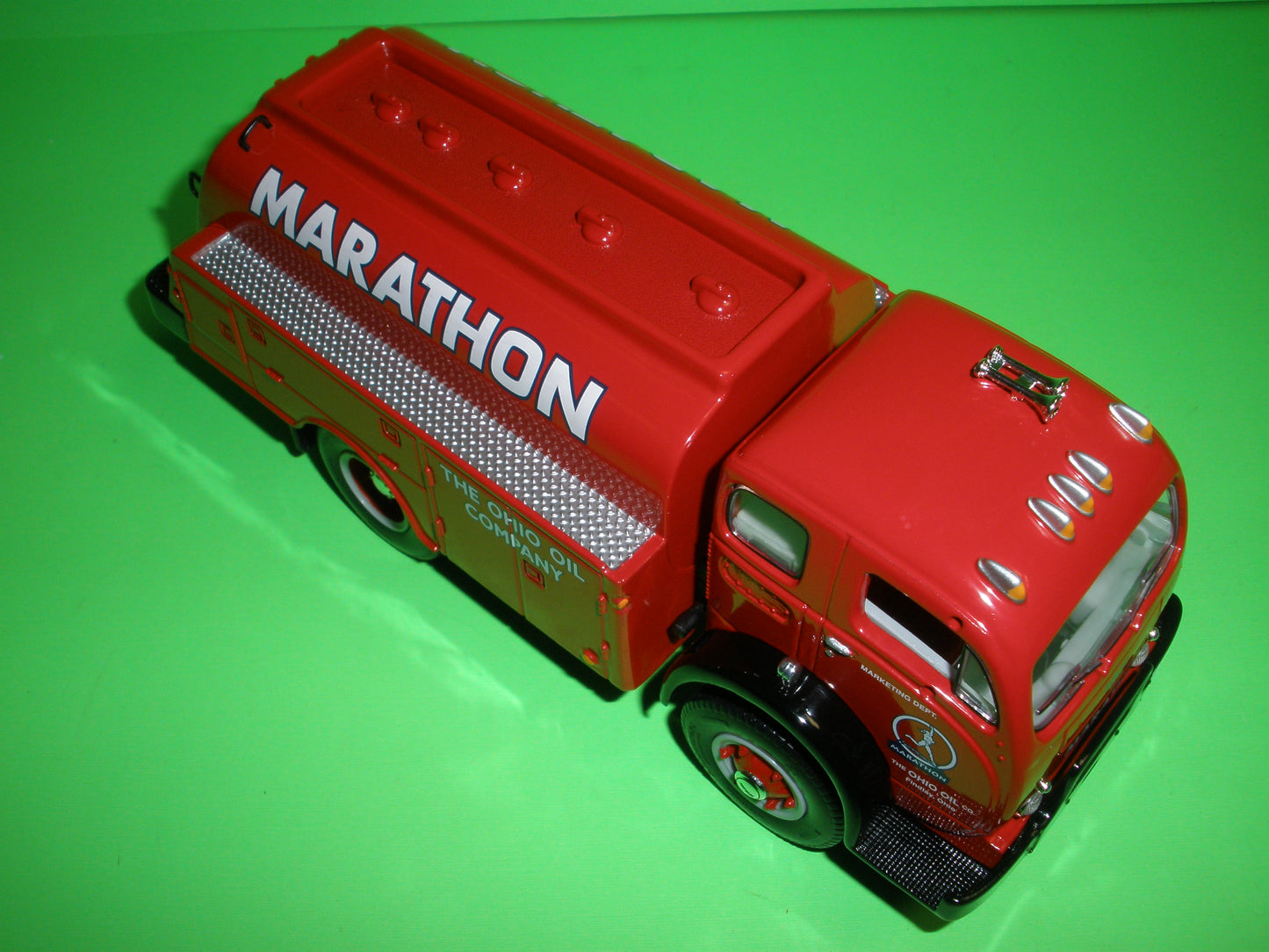 Marathon Oil / 1st Gear 1953 White 3000 Tanker Truck