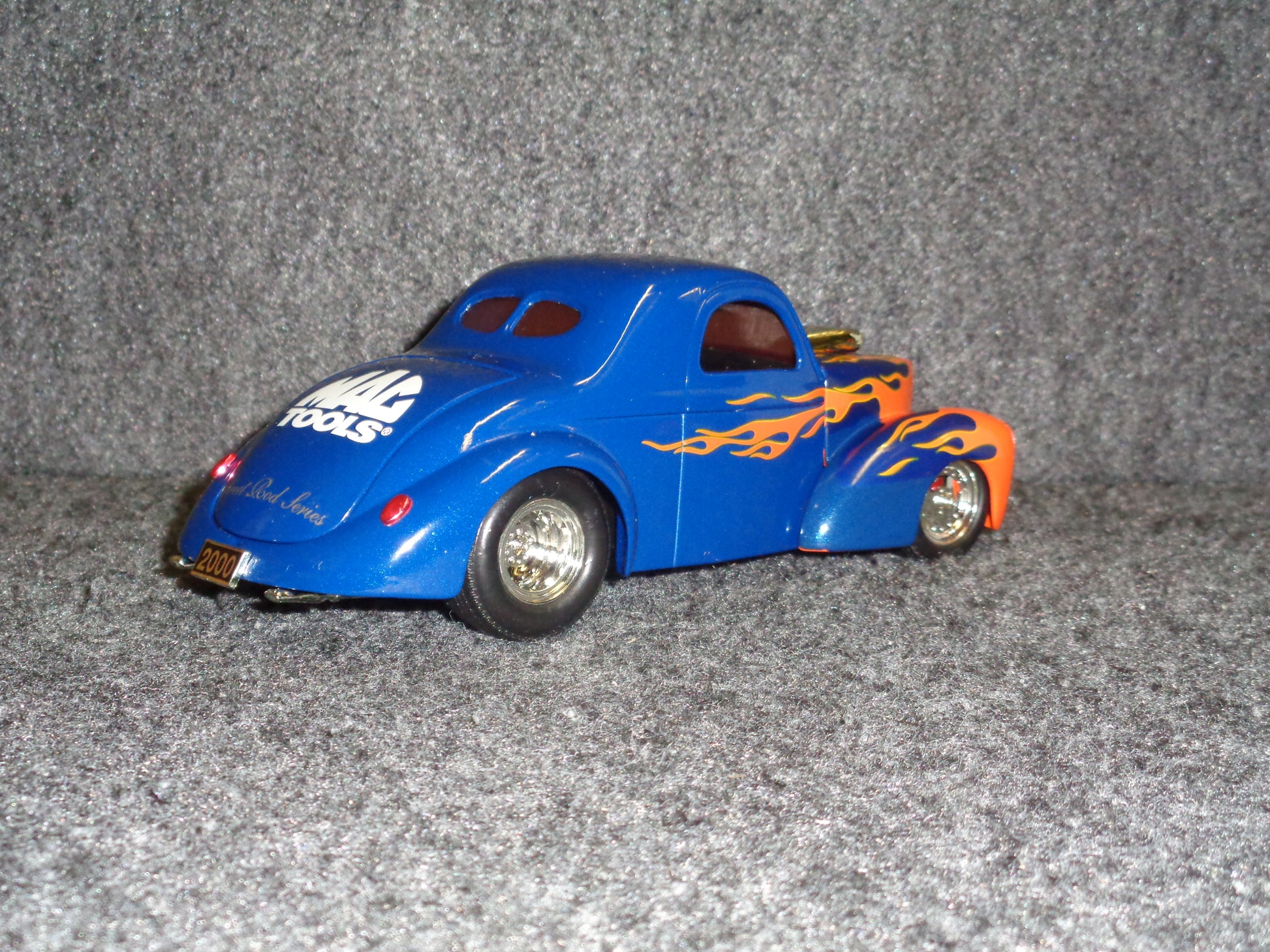 Mac-Tools-1941-Willys-Coupe-Street-Rod