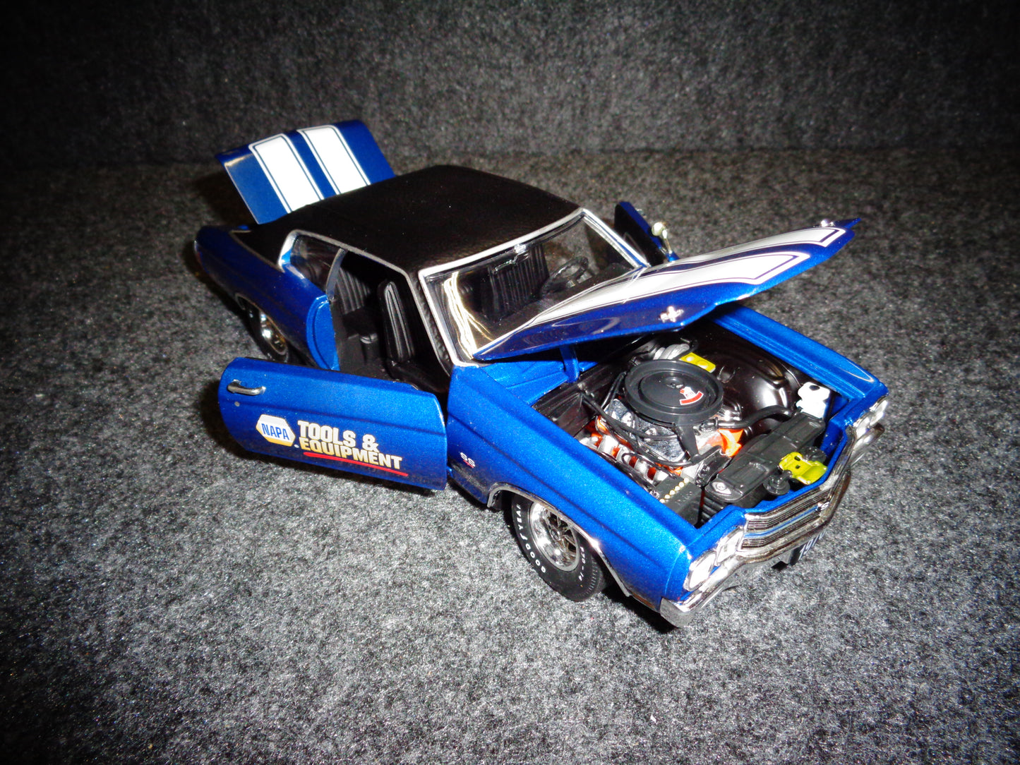 Napa Auto Parts 1970 Chevrolet Chevelle SS 454