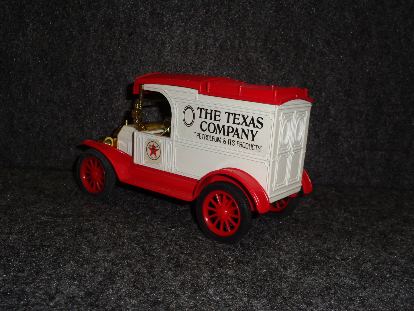 Texaco 1913 Ford Model T Truck