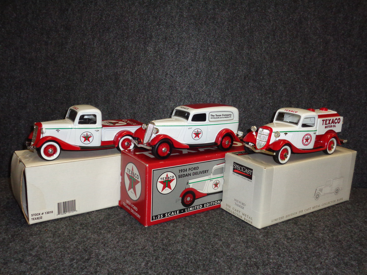 Texaco 1934 & 1935 Ford Tanker, Pickup Truck & Panel Delivery Van