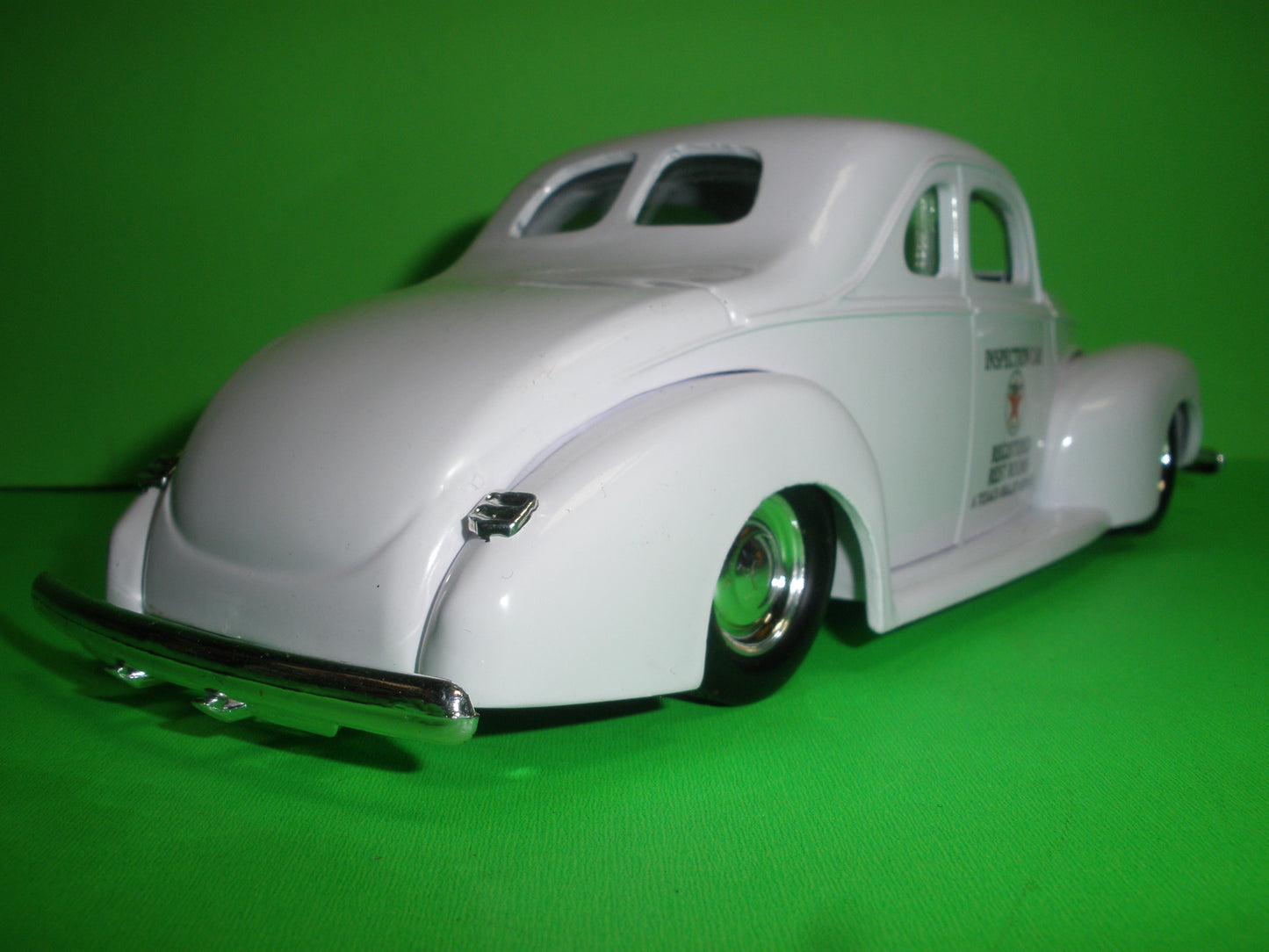 Texaco 1940 Ford Coupe Inspection Car