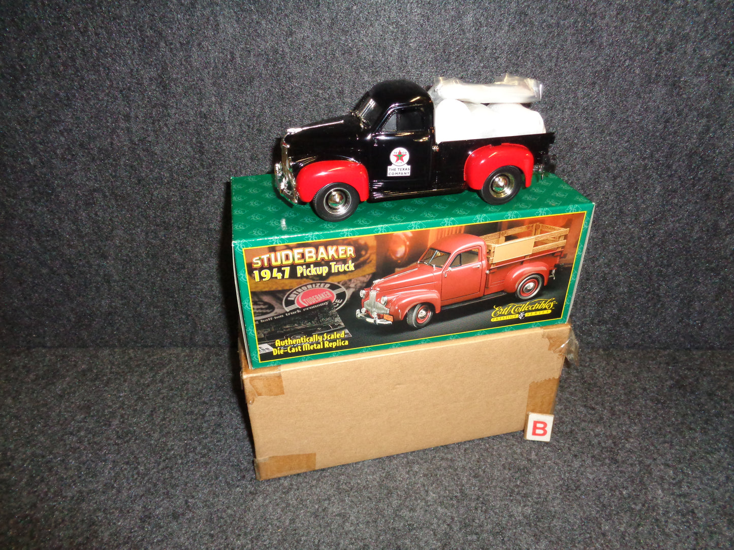 Texaco 1947 Studebaker Pickup Truck Prestige Series