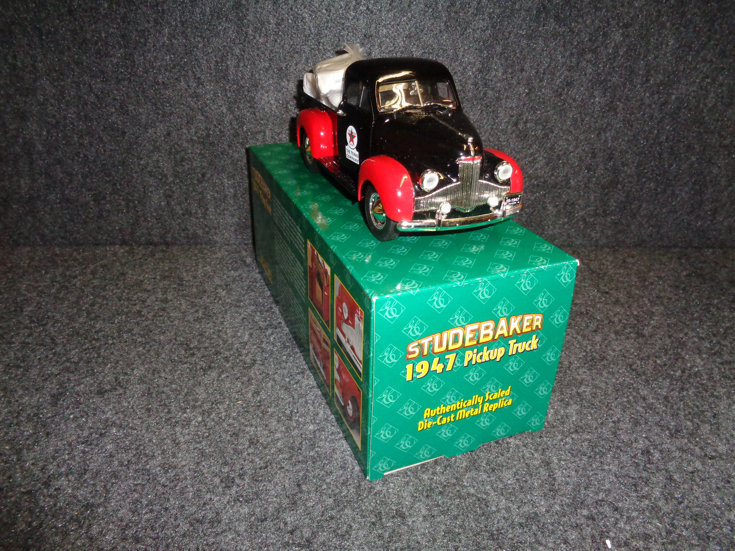 Texaco 1947 Studebaker Pickup Truck Prestige Series