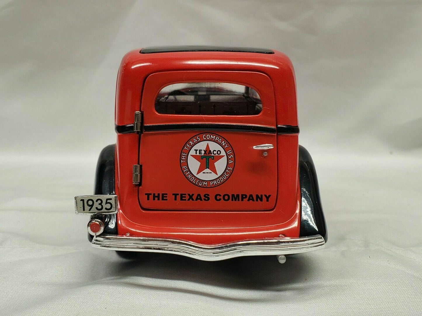 Texaco Havoline 1935 Ford Sedan Delivery Van