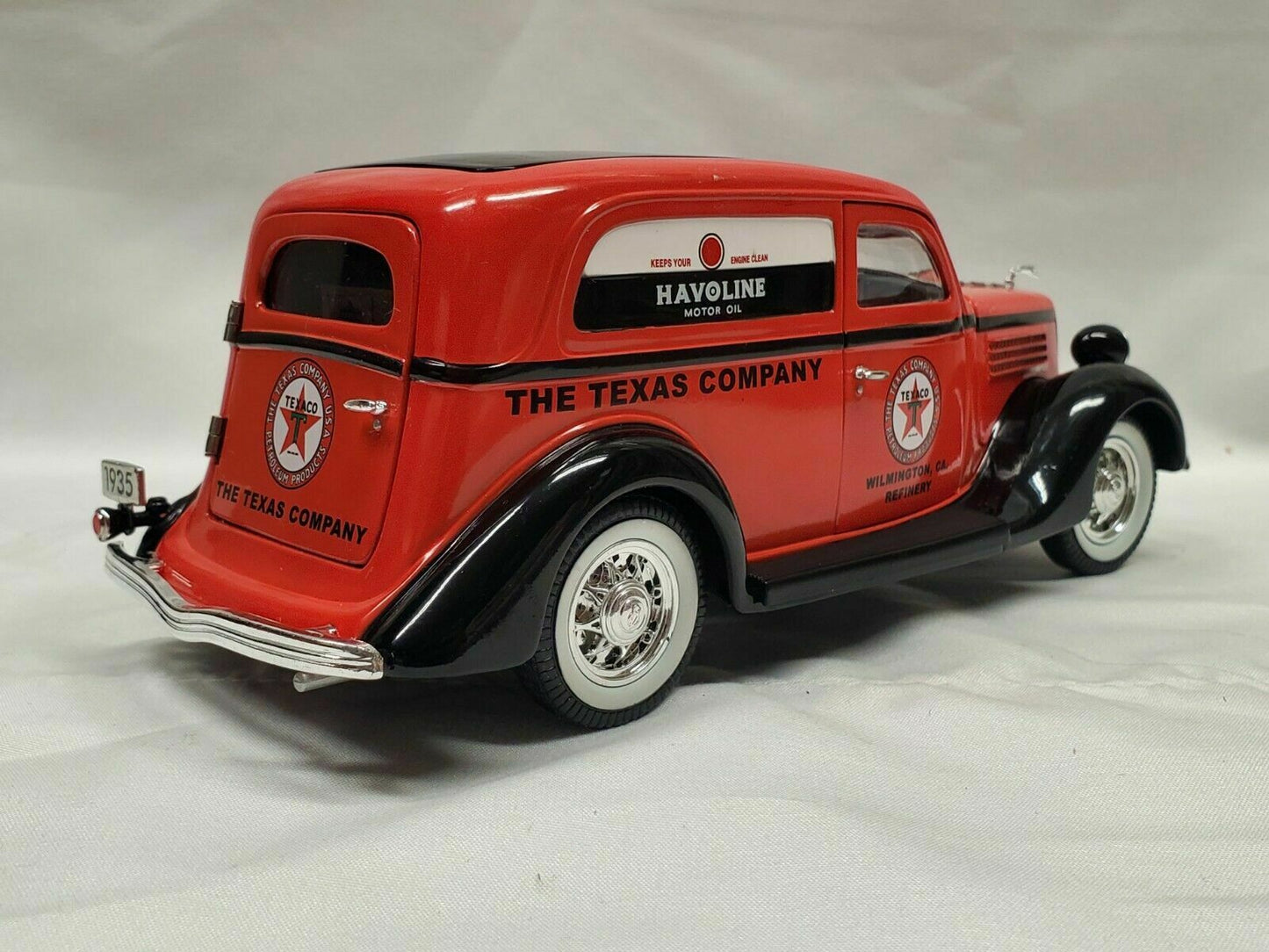 Texaco Havoline 1935 Ford Sedan Delivery Van