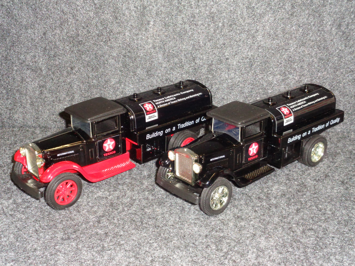 Texaco Lubricants 1929 International Tanker Truck - Employee Issue & Sampler Set