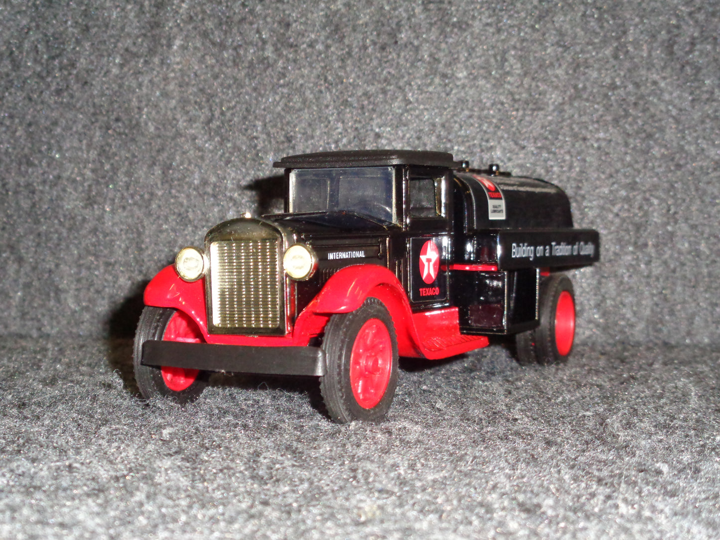 Texaco Lubricants 1929 International Tanker Truck