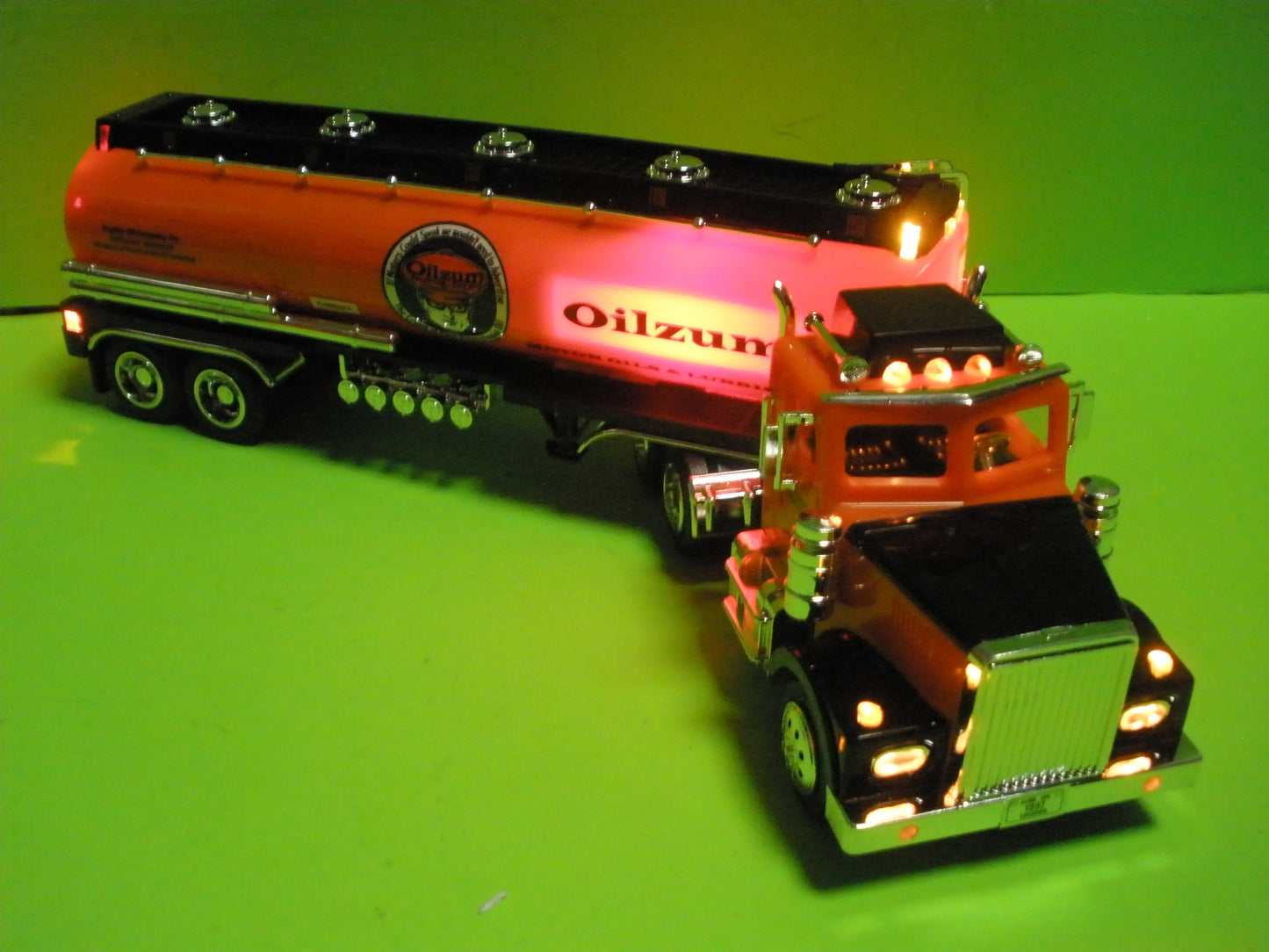 1997 Oilzum Tanker Truck