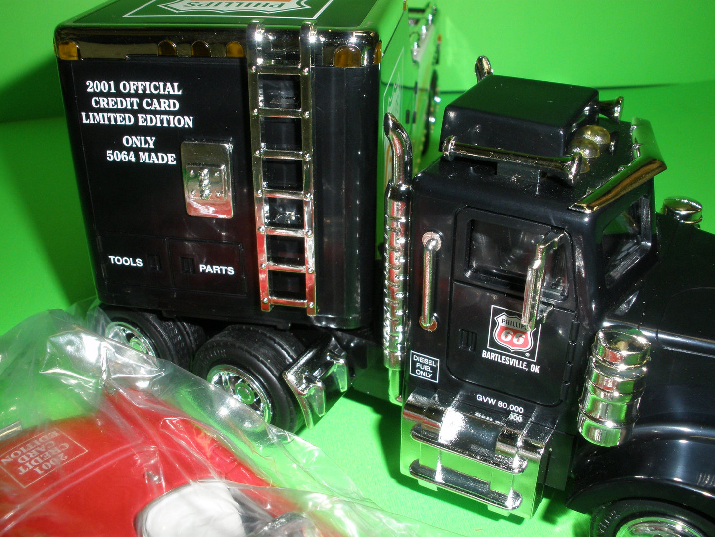 2001 Phillips 66 Super Clean Car Carrier Truck & Chevrolet Corvette