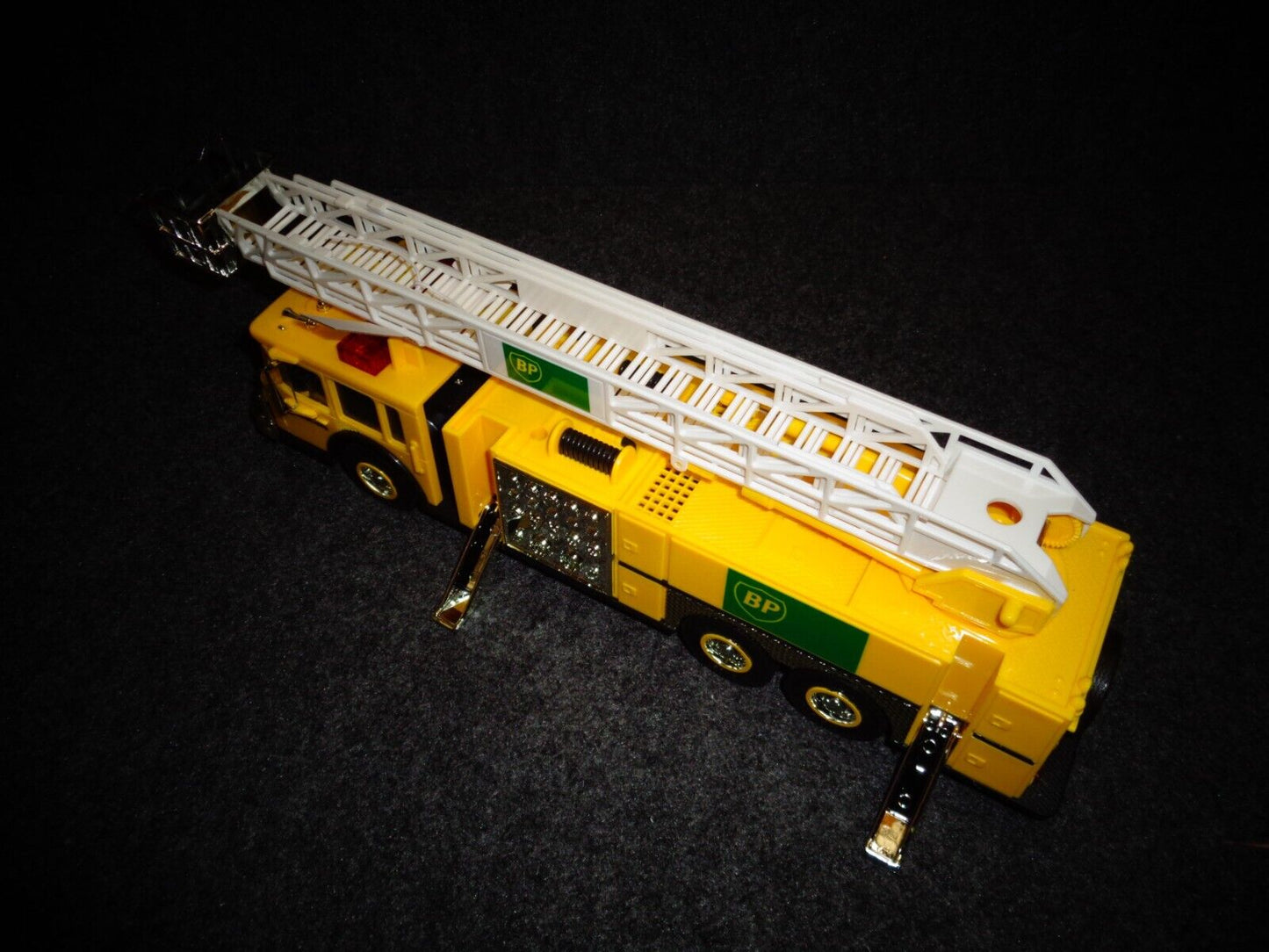 BP 1997 Toy Fire Truck