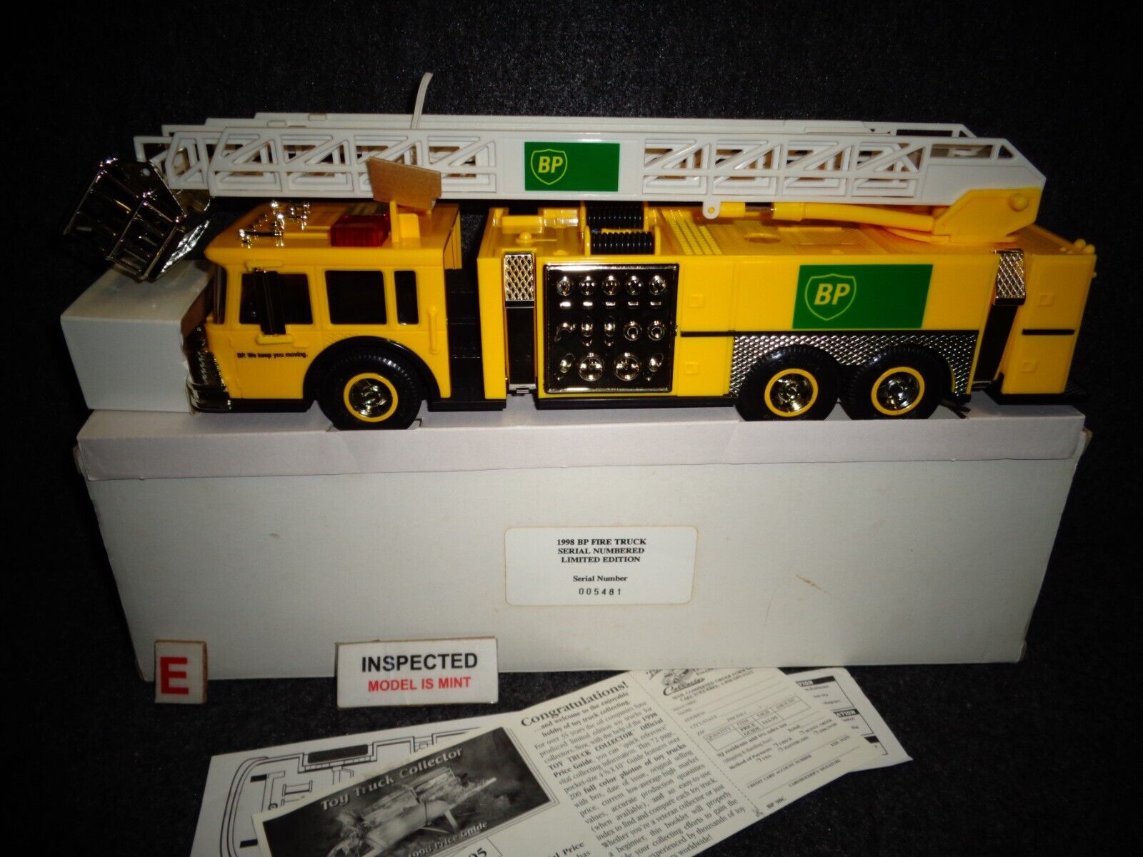 BP 1998 Toy Fire Truck - Credit Card Edition