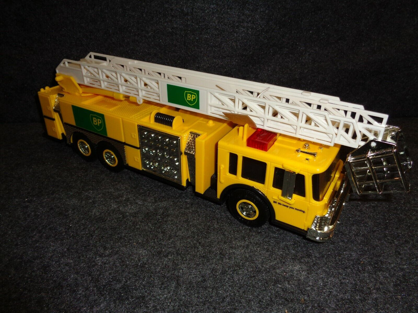 BP 1998 Toy Fire Truck - Credit Card Edition