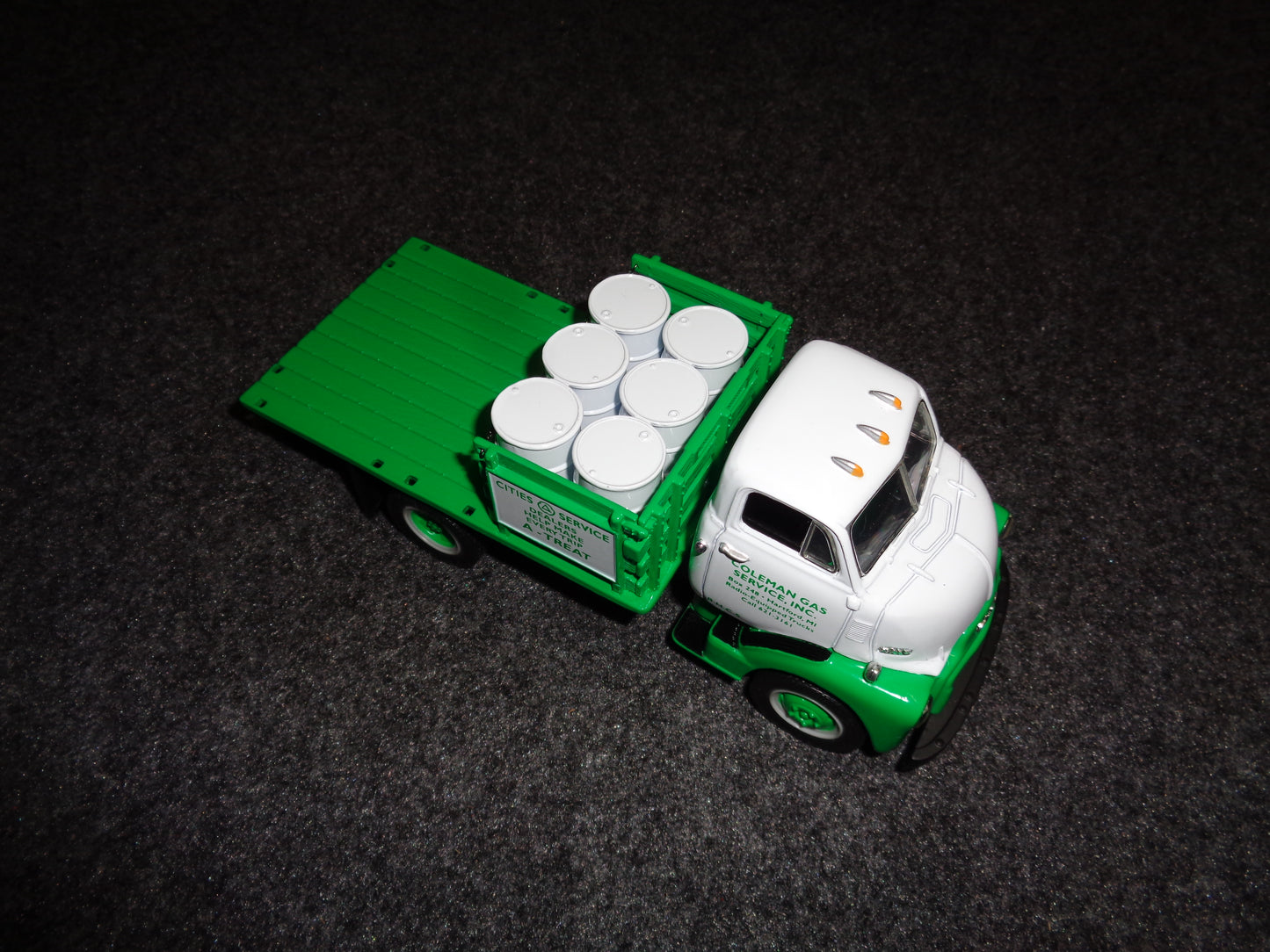 Citgo Cities Service 1952 GMC Half-Stake Flatbed Truck