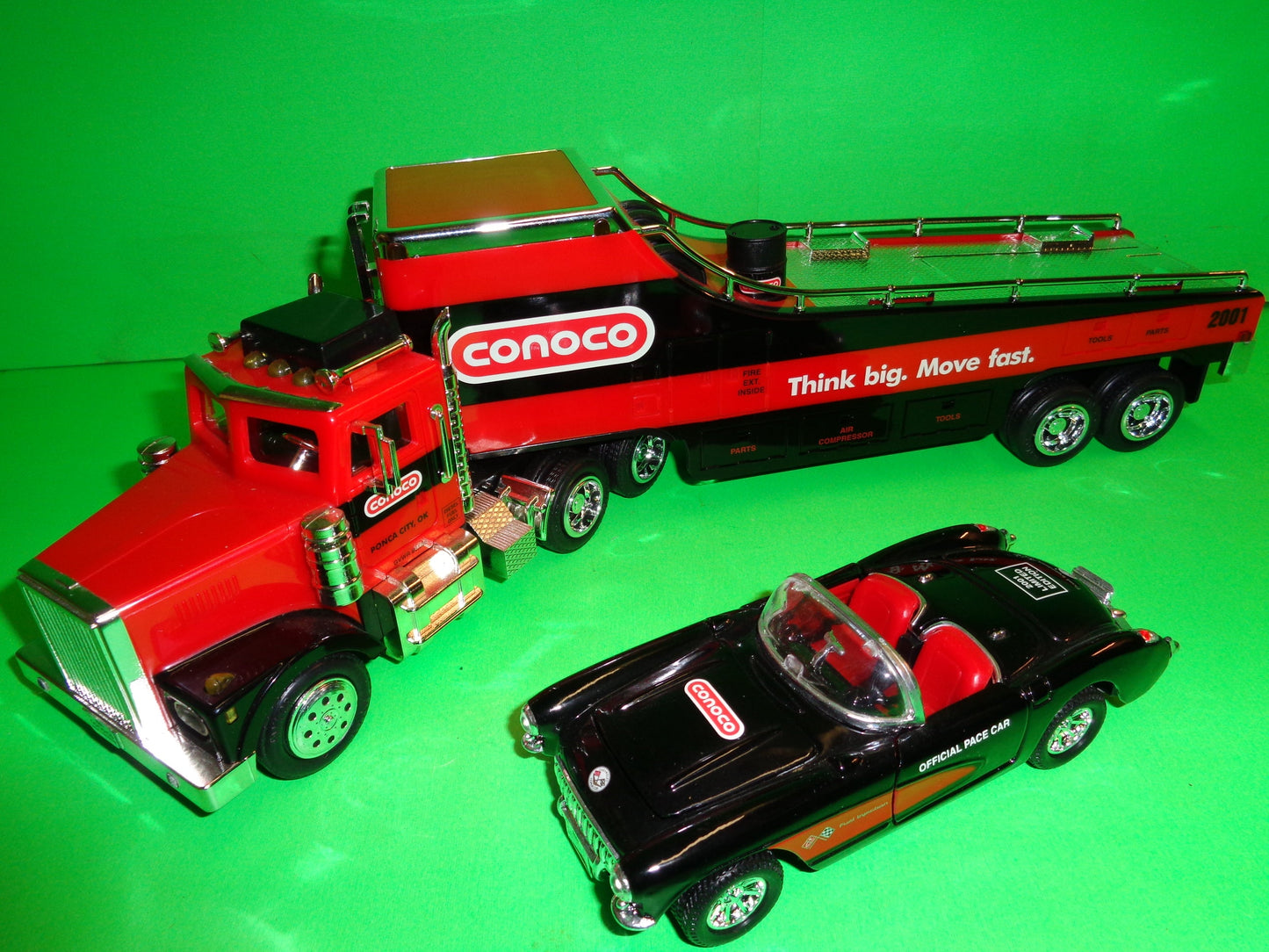 Conoco Car Carrier Truck & Chevrolet Corvette