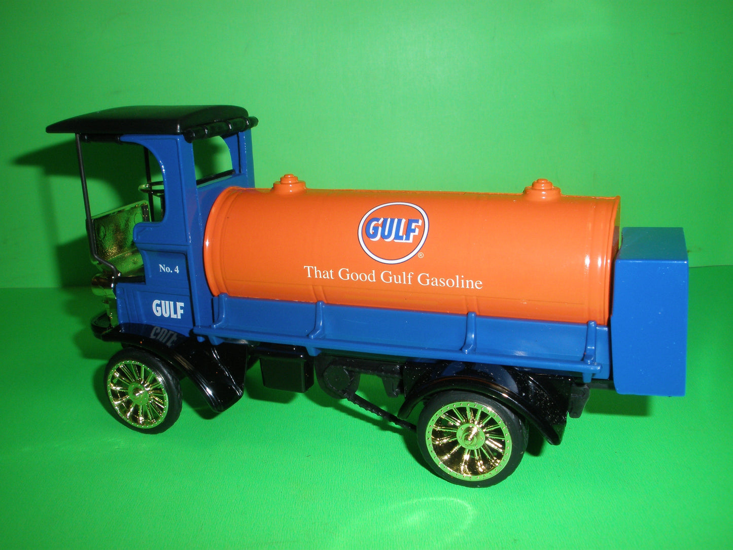 Gulf 1910 Mack Tanker Truck Gold Sampler