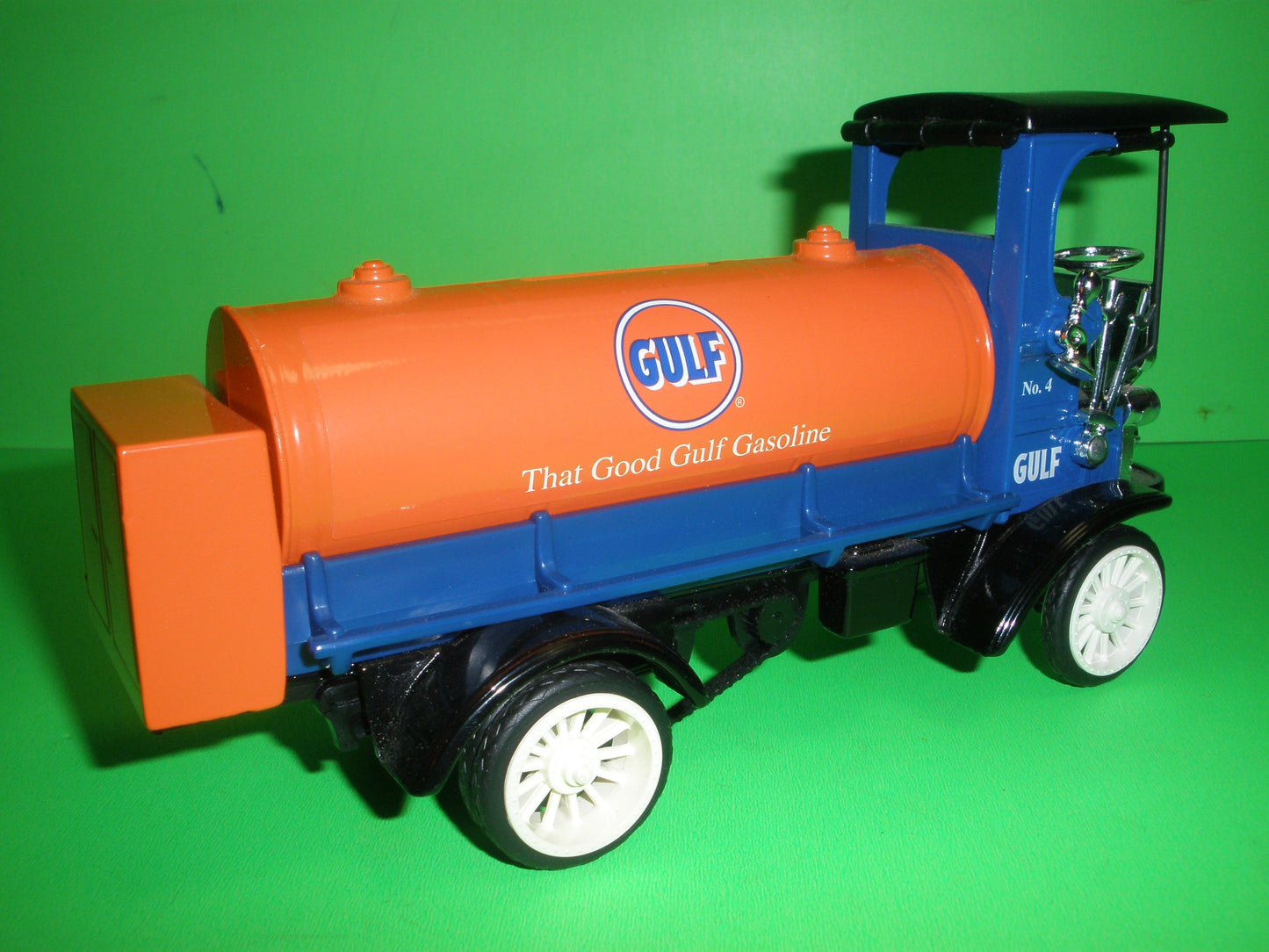 Gulf 1910 Mack Tanker Truck Regular Edition