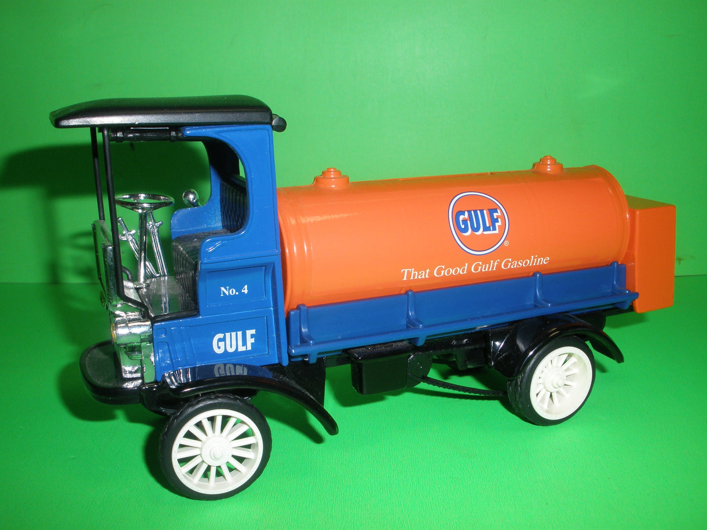 Gulf 1910 Mack Tanker Truck Regular Edition