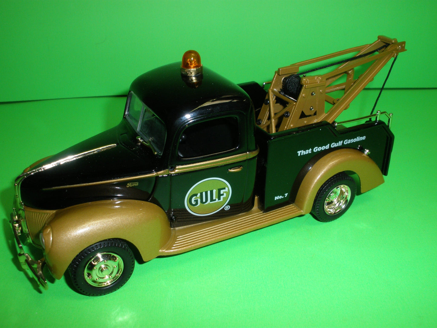 Gulf 1940 Ford Tow Truck Gold Sampler