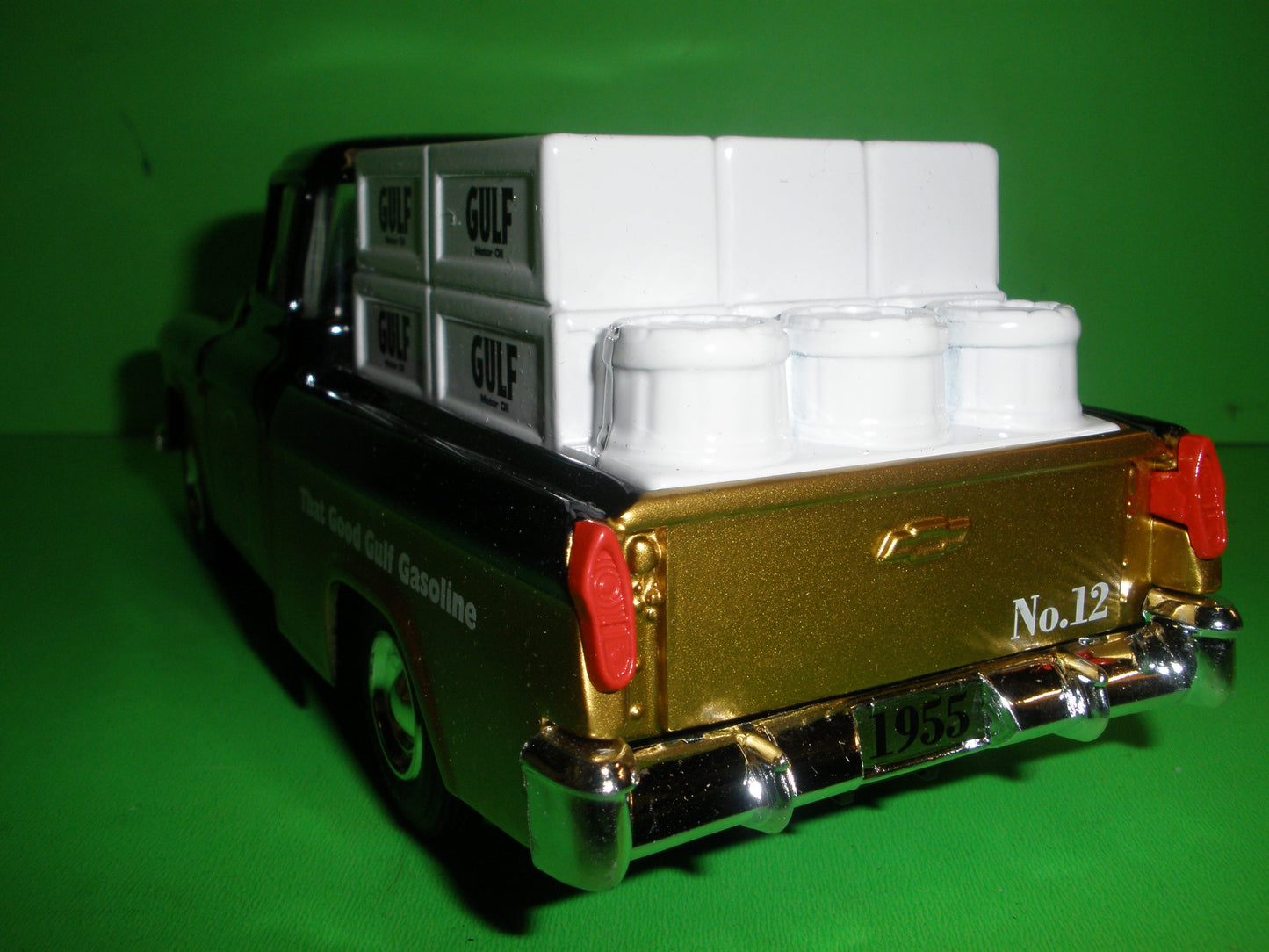 Gulf 1955 Chevrolet Cameo Pickup Truck Gold Sampler