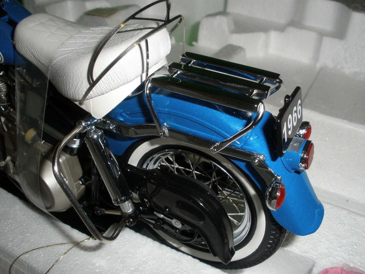 Harley Davidson 1966 FLH Electra Glide Motorcycle - B11F076