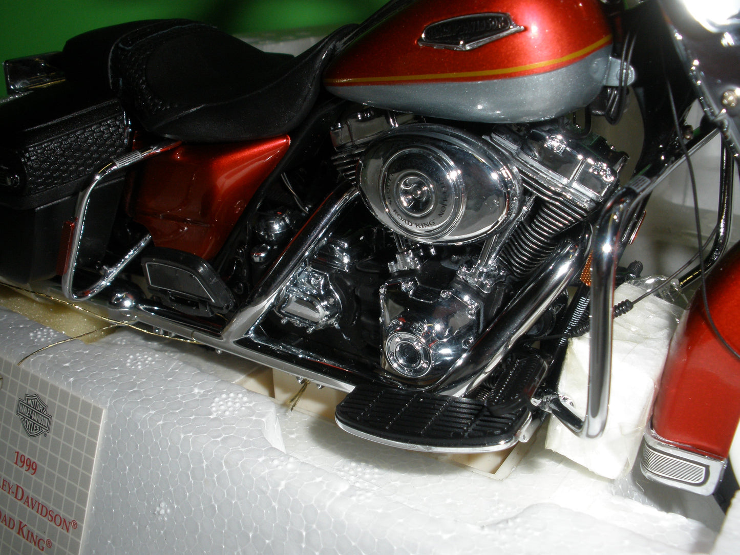 Harley Davidson 1999 Road King Classic Motorcycle - B11YP95