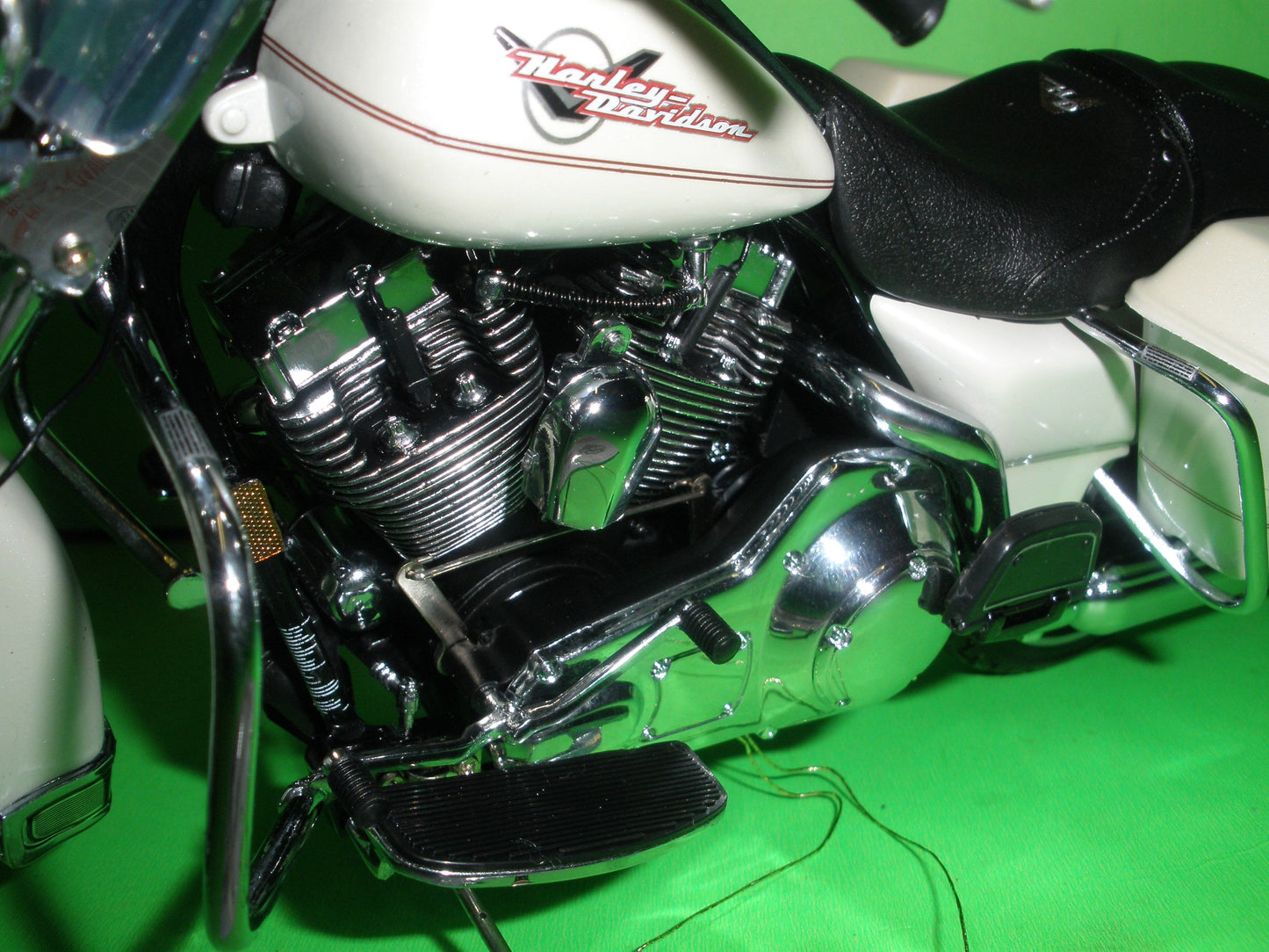 Harley Davidson 2006 Road King Motorcycle - B11E239