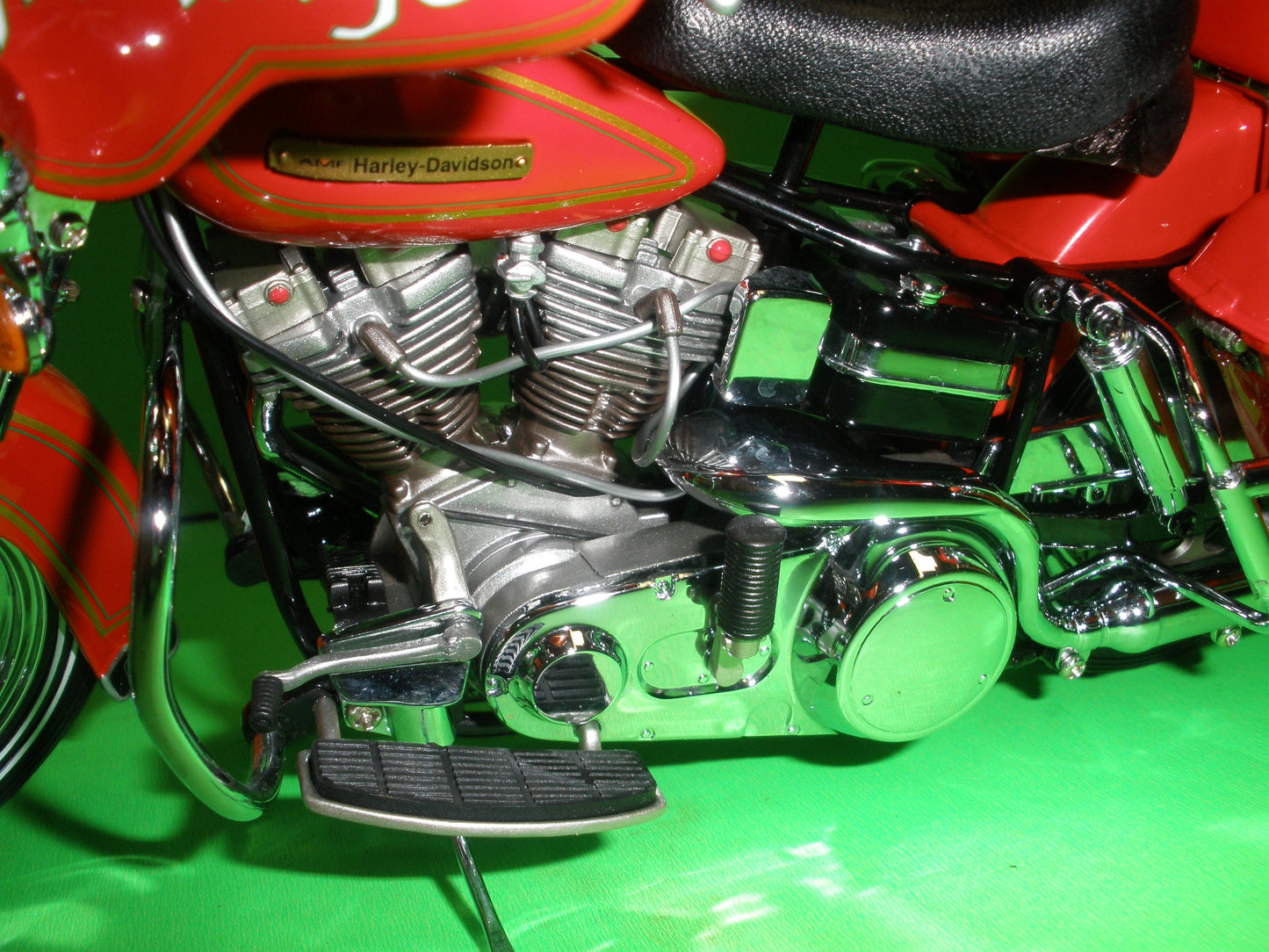 Harley Davidson Electra Glide Motorcycle 1999 Christmas - B11YZ57