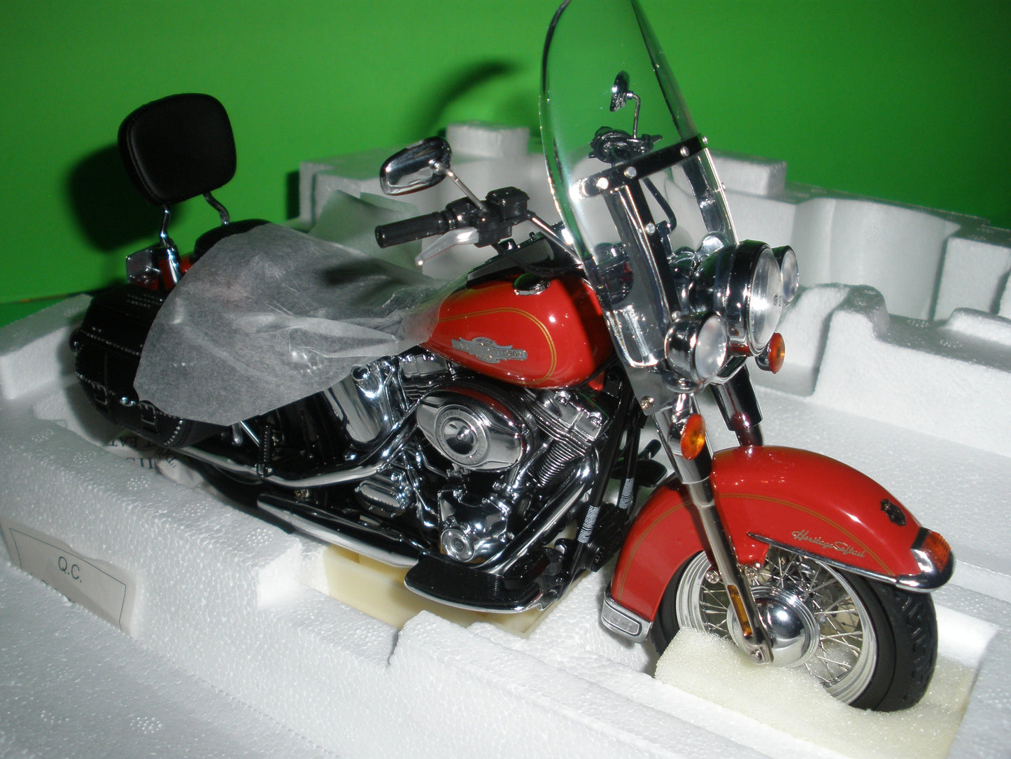 Harley Davidson Heritage Classic Motorcycle Firefighter Edition - B11E835