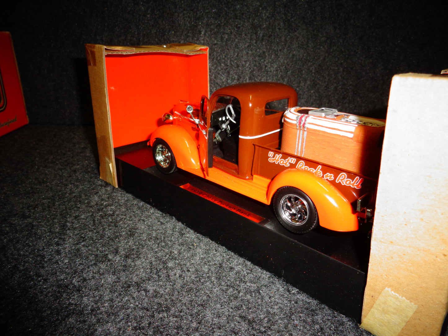 Hooters 1939 Chevrolet Pickup Truck