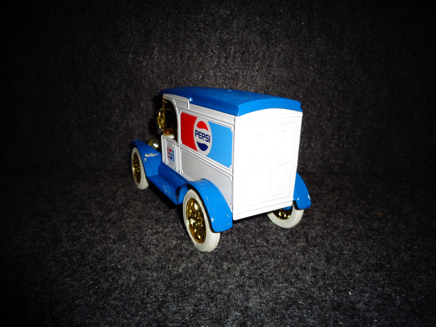 Pepsi 1917 Ford Model T Delivery Car