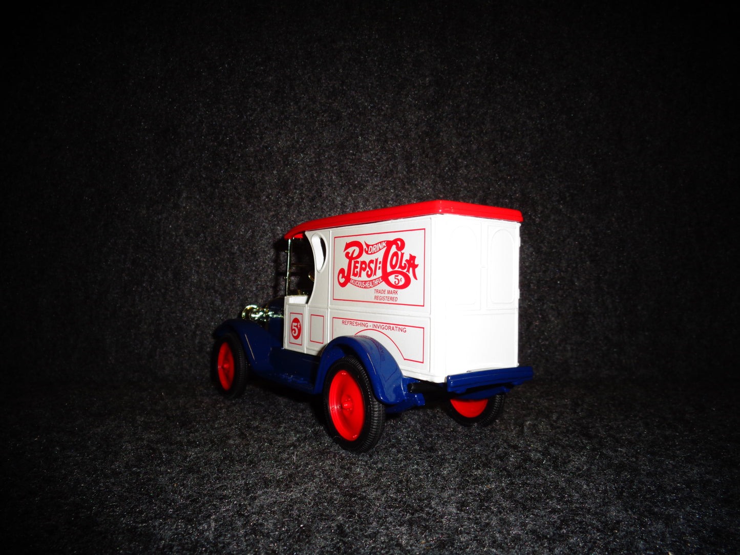 Pepsi 1923 Chevrolet 1/2 Ton Delivery Truck
