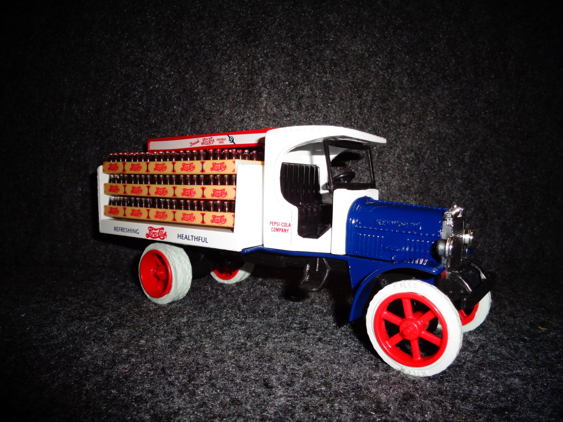 Pepsi 1925 Kenworth Stake Bed Bottle Delivery Truck
