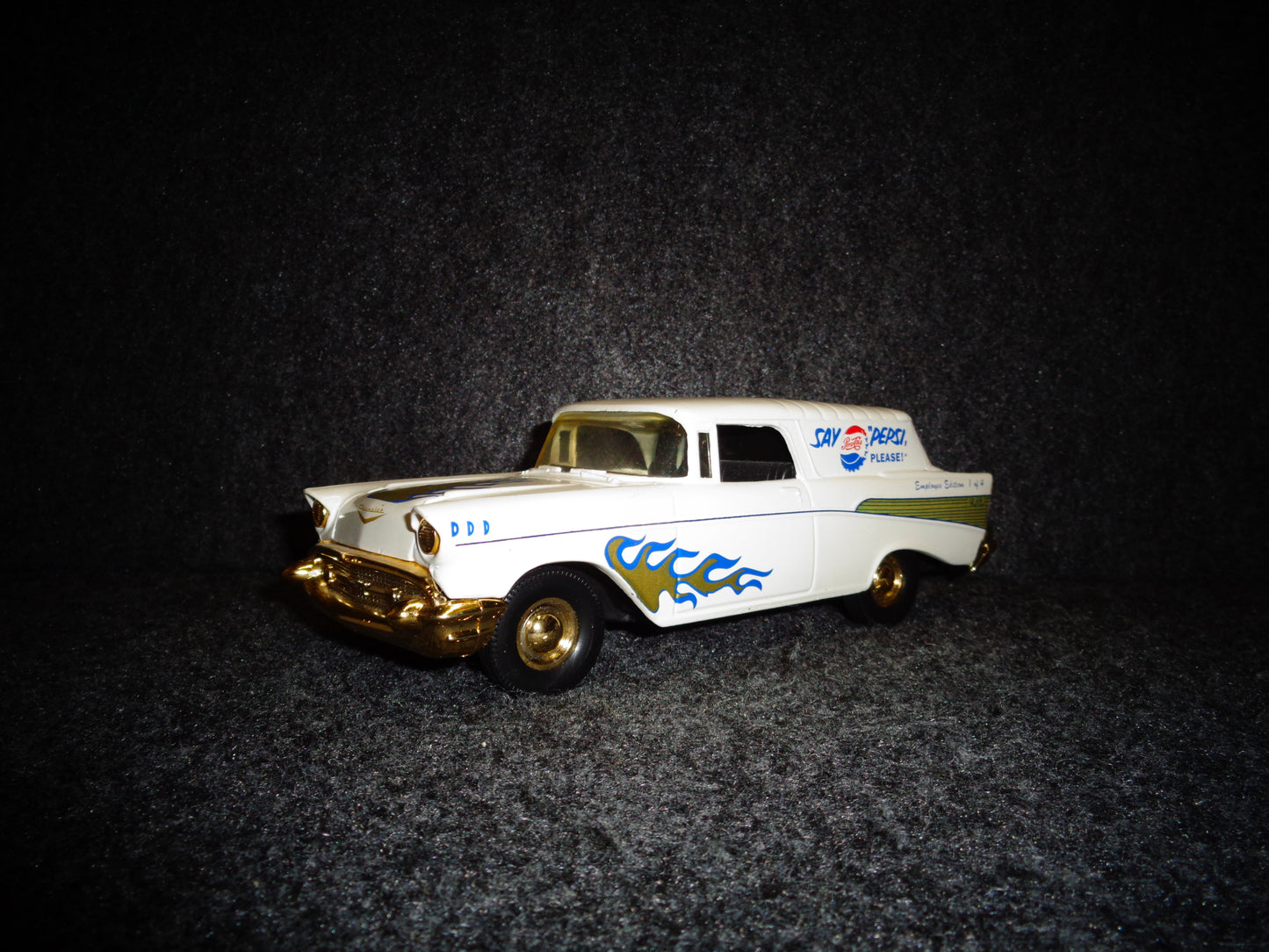 Pepsi 1957 Chevrolet Bel-Air Nomad - Special Employee Edition