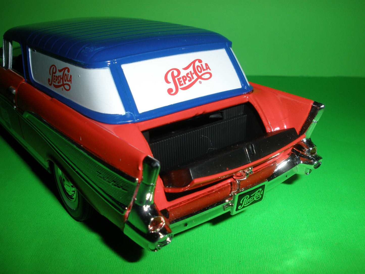 Pepsi-Cola 1957 Chevrolet Bel-Air Nomad