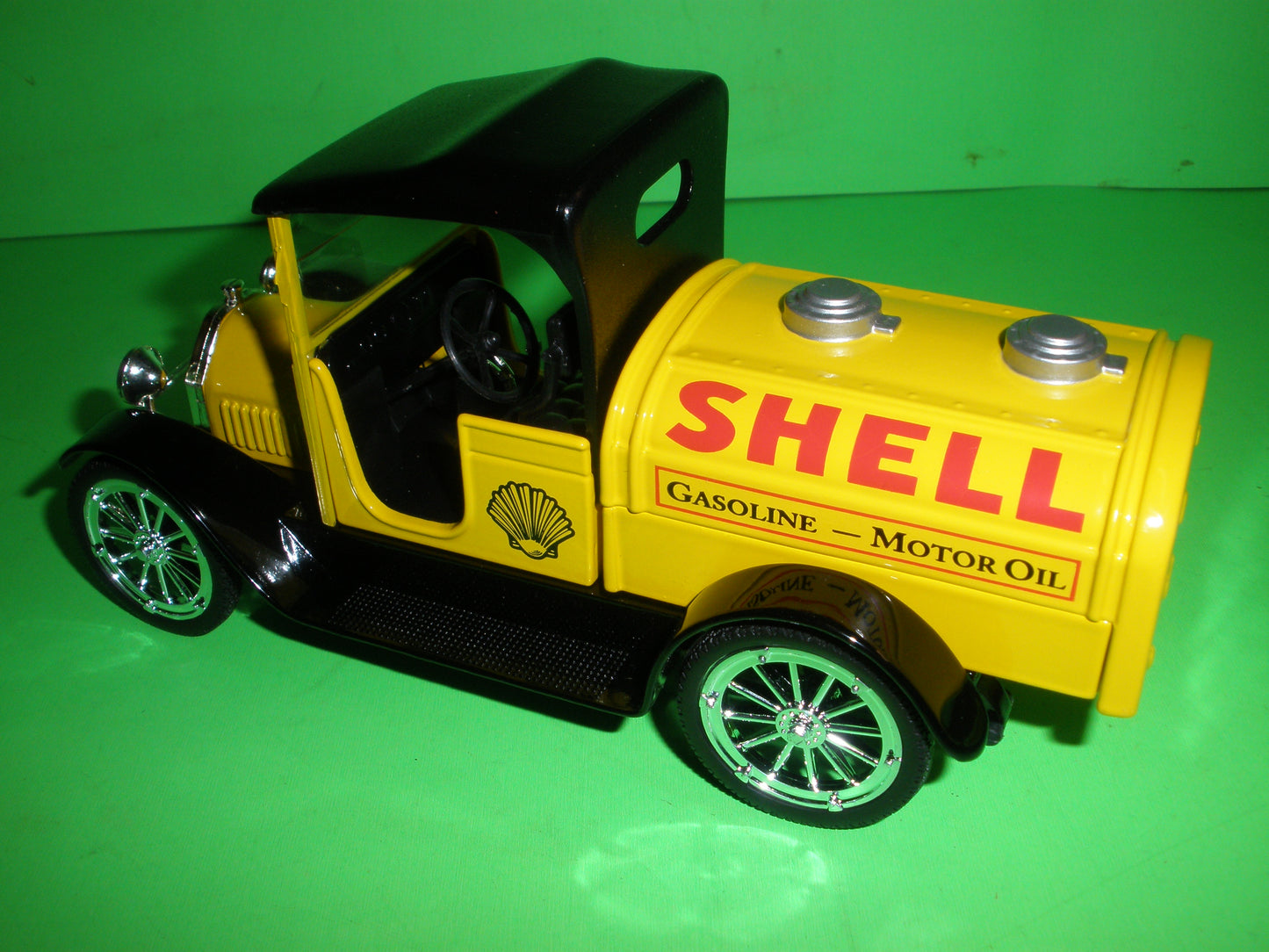 Shell 1916 Studebaker Tanker Truck
