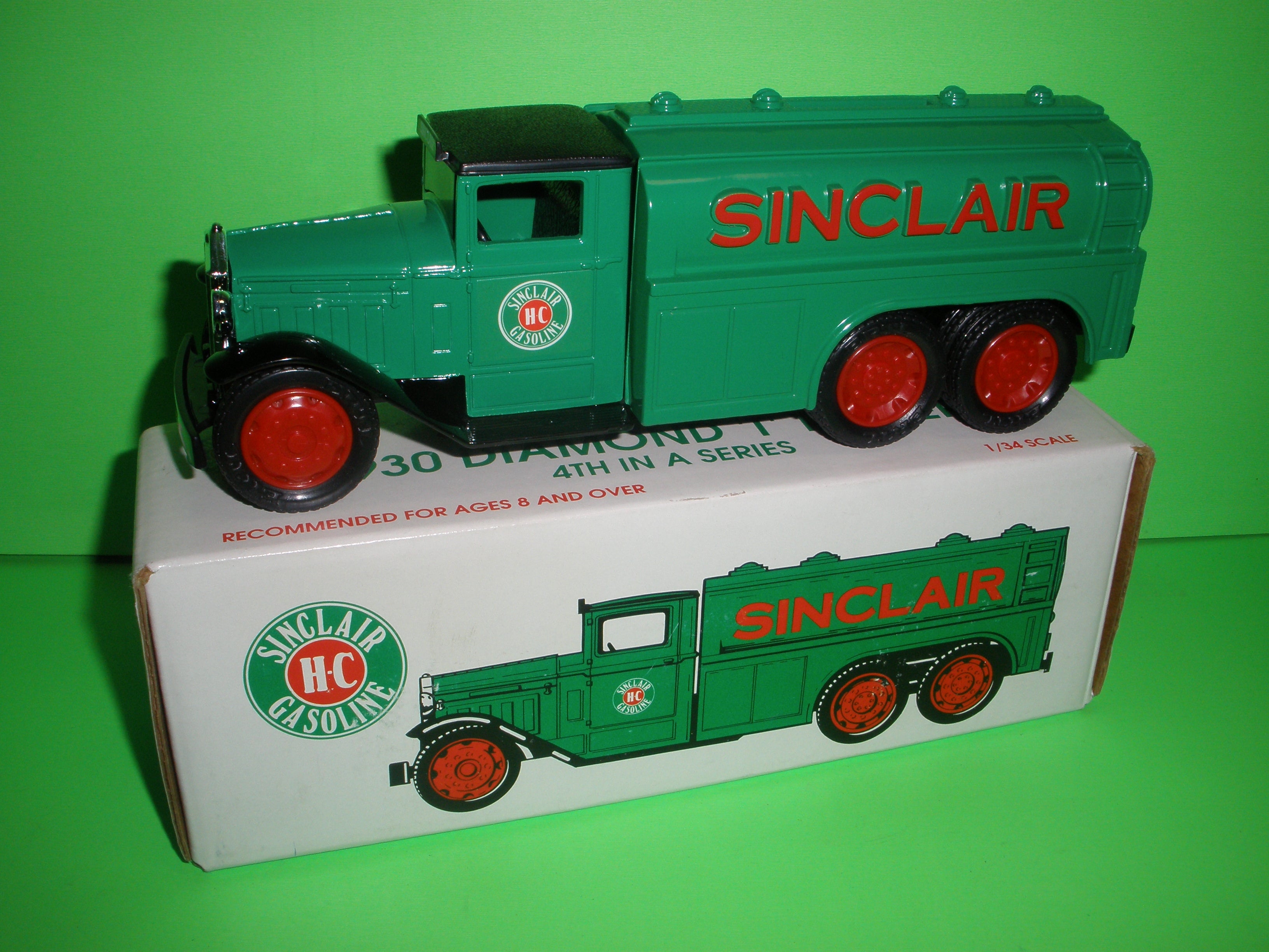 #4 - Sinclair 1930 Diamond T Tanker Truck – Texaco Toys Plus