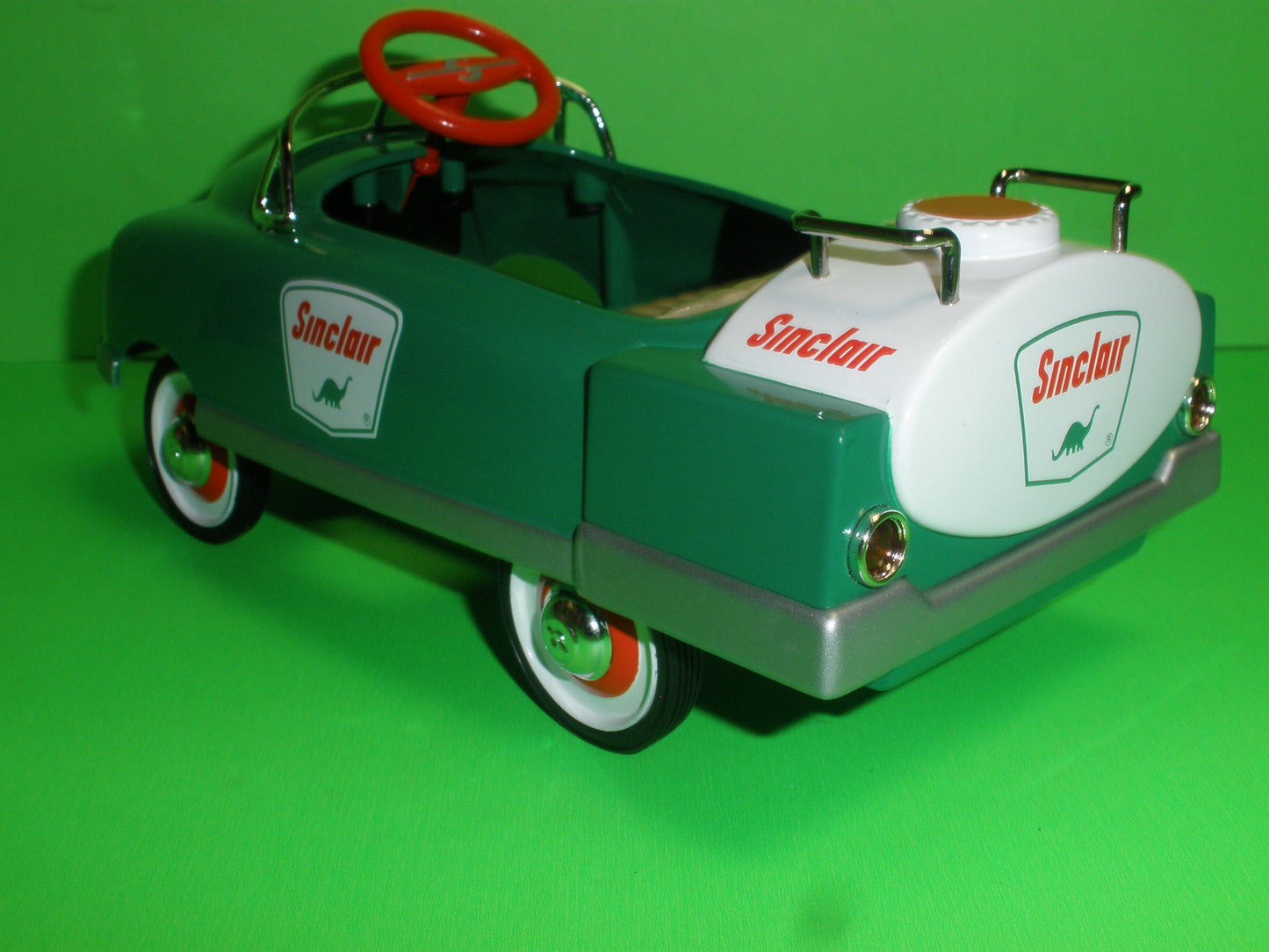 Sinclair 1948 BMC Tanker Pedal Car