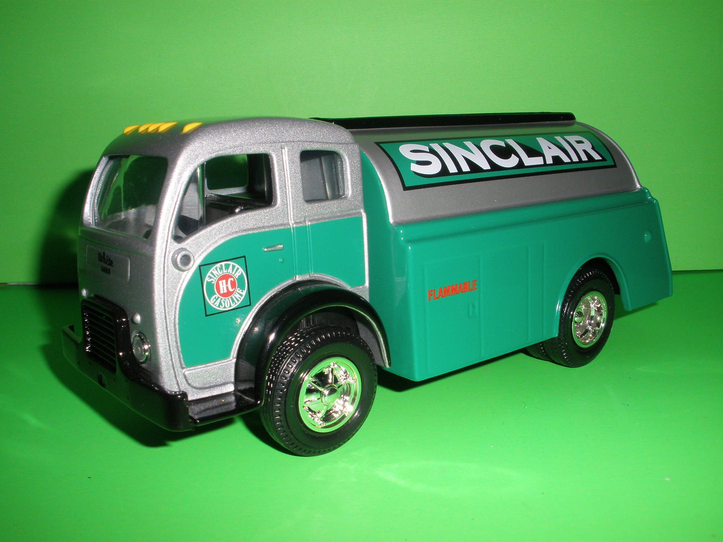 Sinclair 1949 White Tilt Cab Tanker Truck