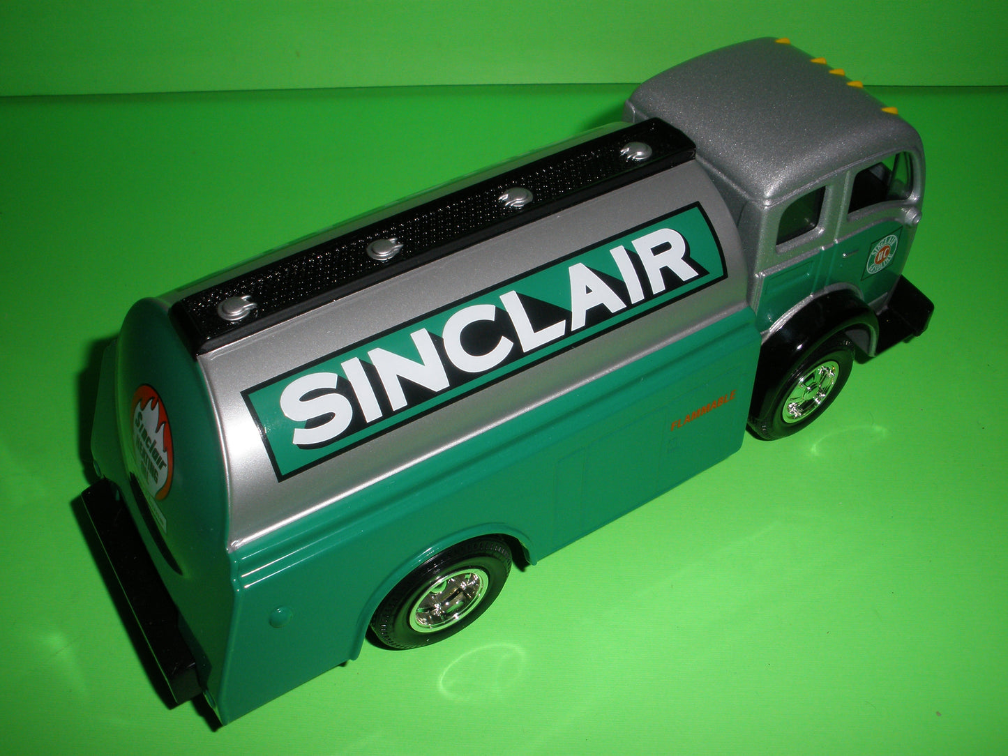 Sinclair 1949 White Tilt Cab Tanker Truck