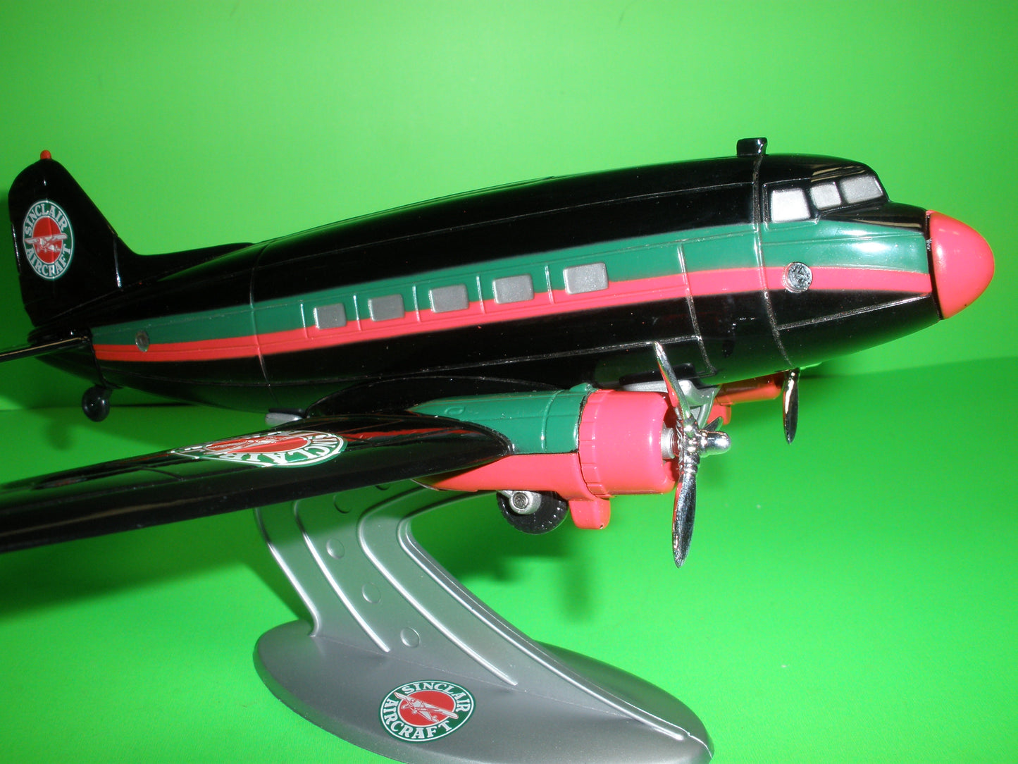 Sinclair Douglas DC-3 Airplane