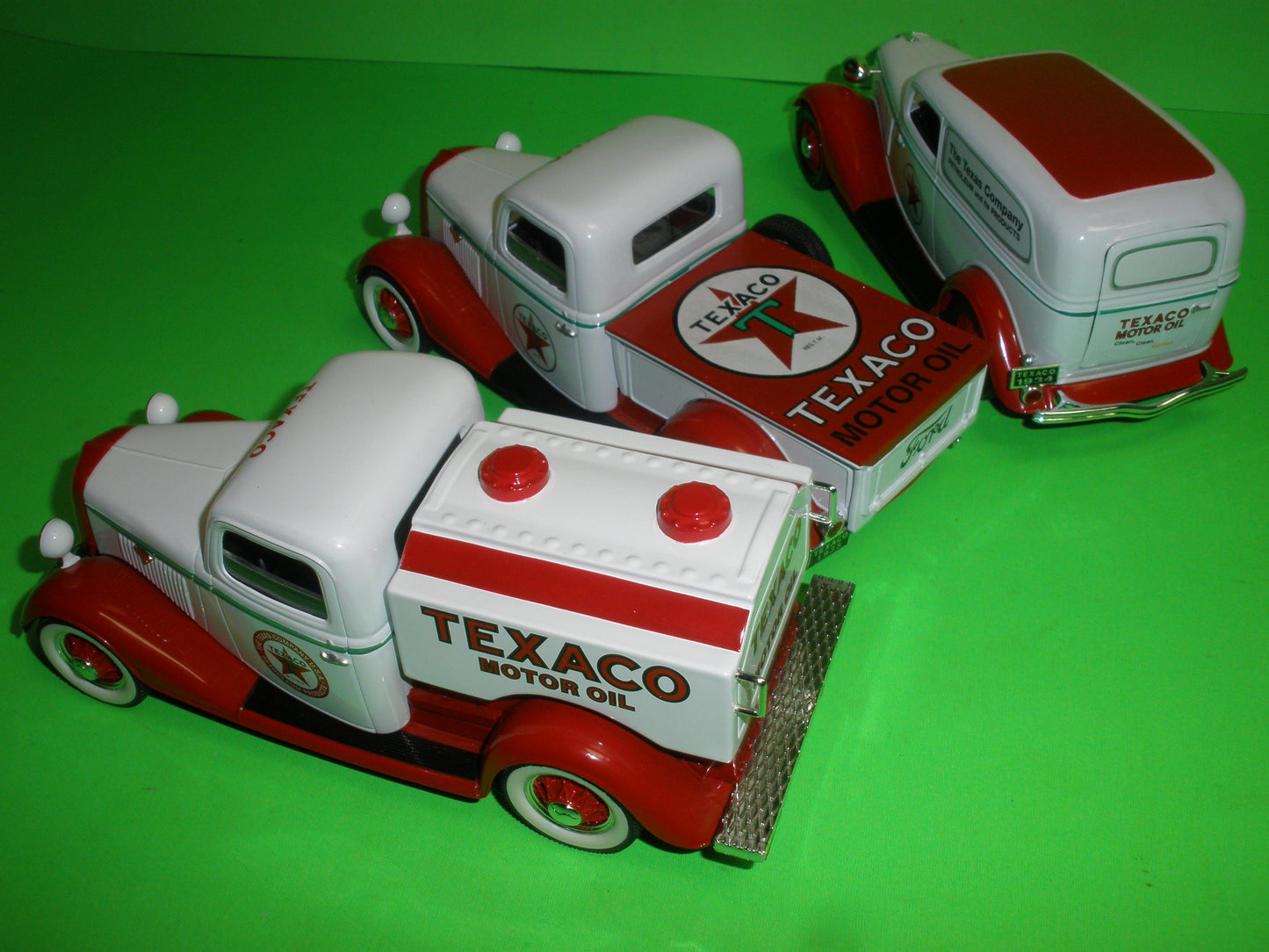 Texaco 1934 & 1935 Ford Tanker, Pickup Truck & Panel Delivery Van