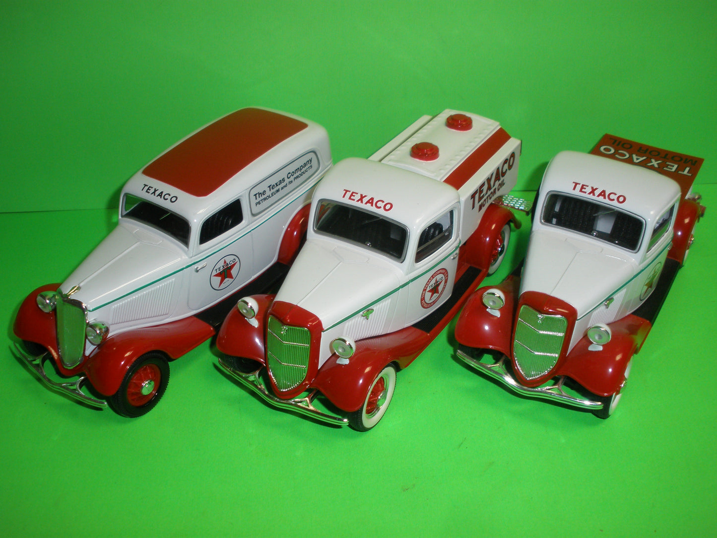 Texaco 1934 & 1935 Ford Tanker, Pickup Truck & Panel Delivery Van