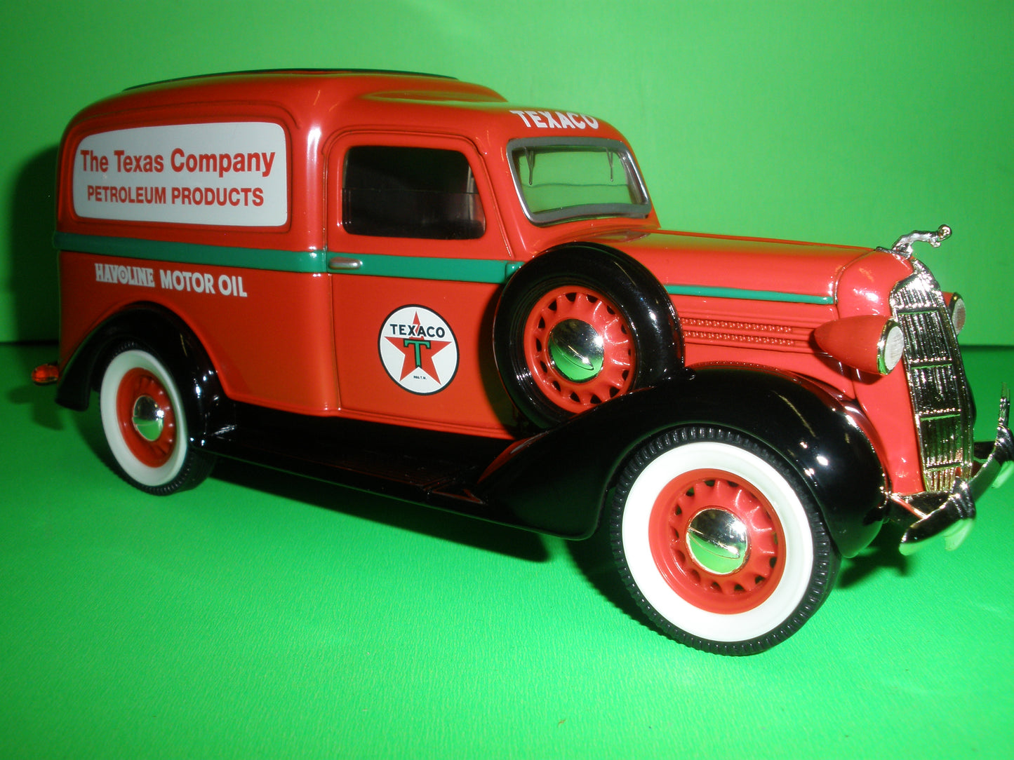 Texaco 1936 Dodge Series Complete Set of 3 - Pickup Truck, Tanker & Panel